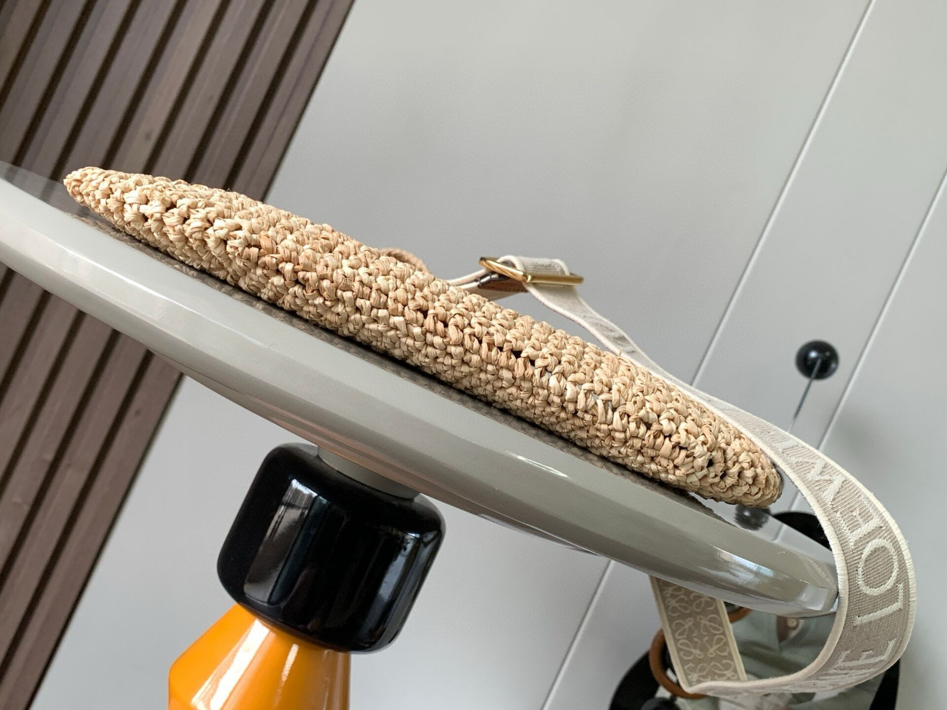L0ew* mini slit raffia tote 30x30x8cm