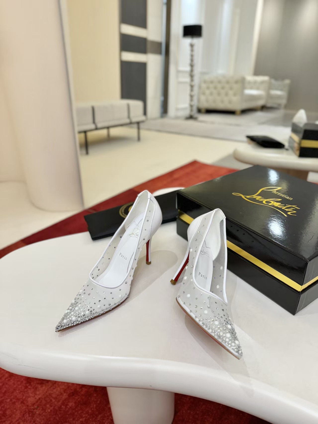 ua Ch**an louboutin miss z degrastrass perla pumps