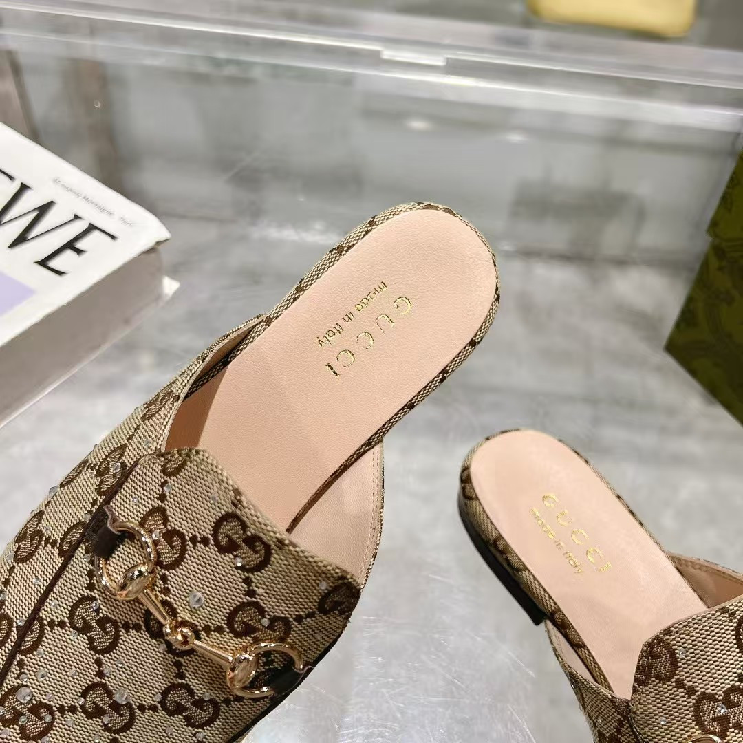ua G*u*i gg crystal mule