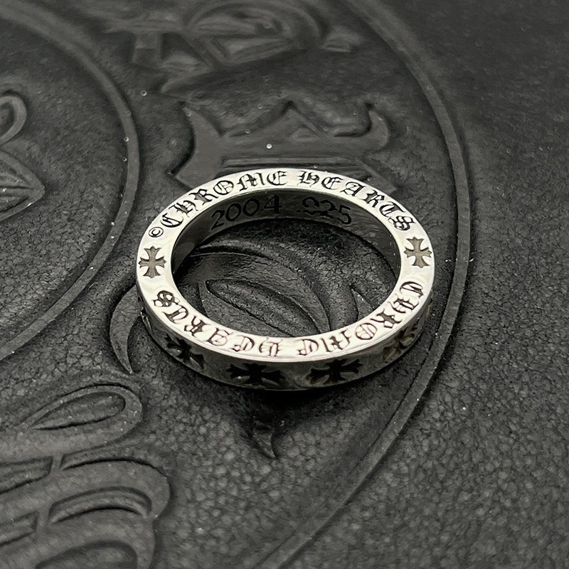 Ch**me He**ts 3mm cross and sanskrit ring