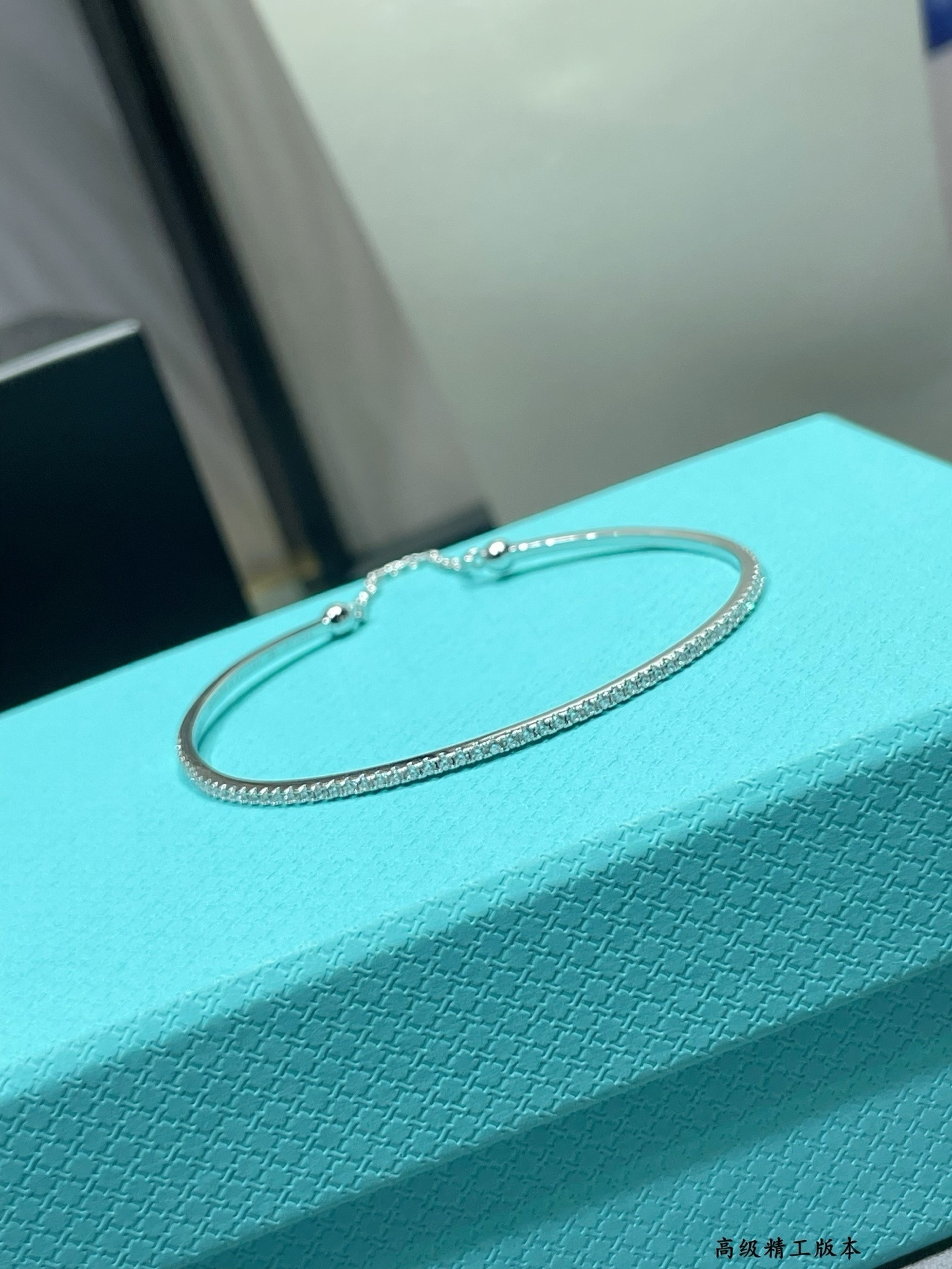 Mes1kaa thin row of di*m*nds bracelet with chain link