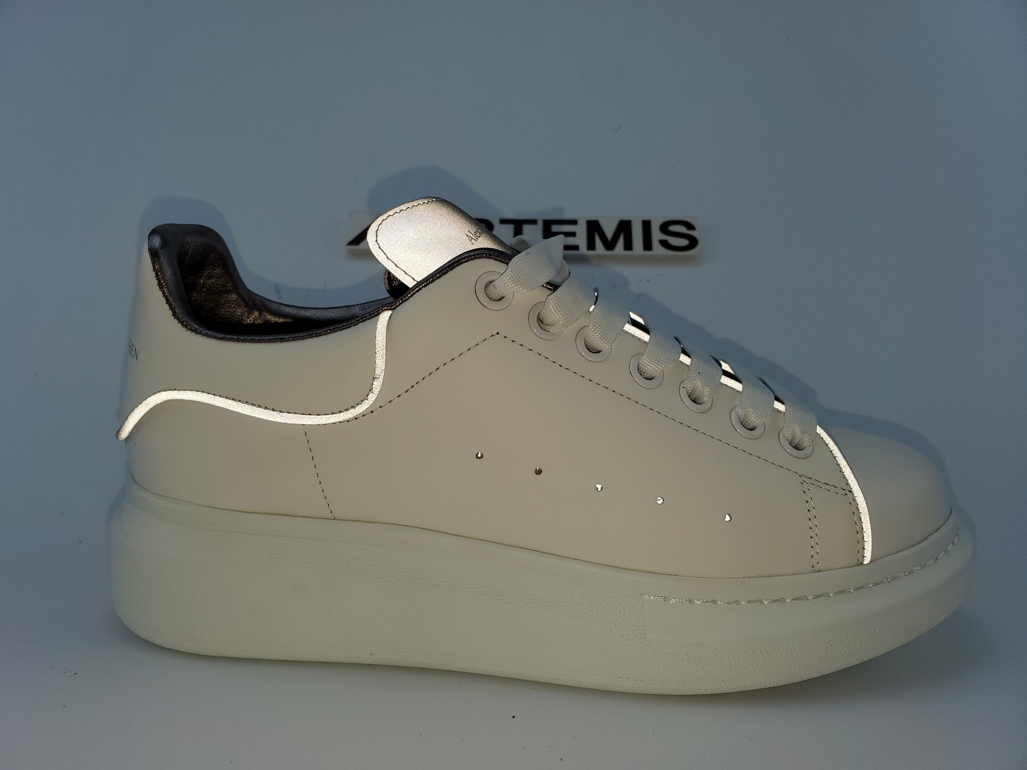 ale*d*r M*Q*en trainers long tongue 3m reflective