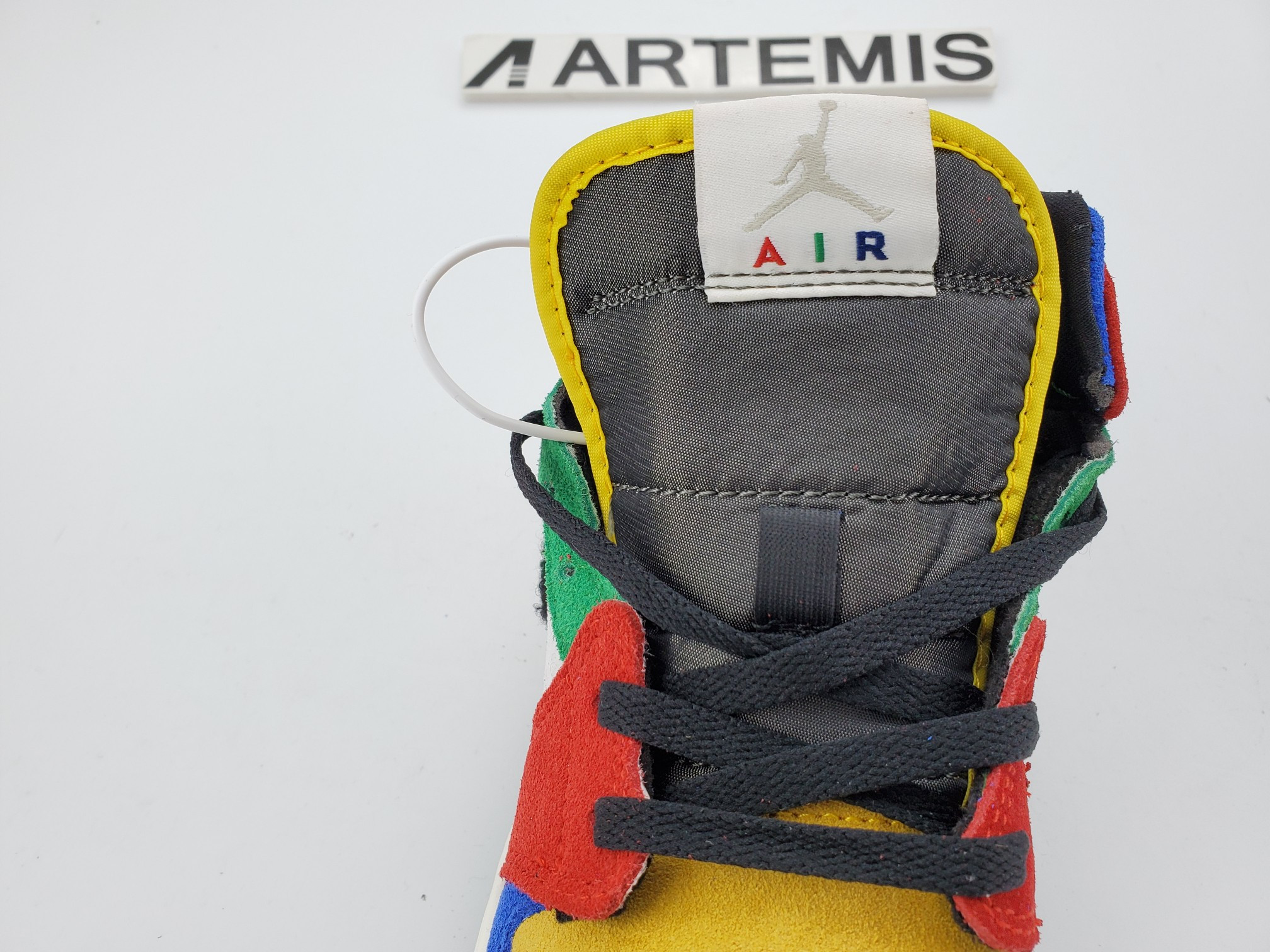 Air Jordan 1 Mid SE Fearless Blue the Great