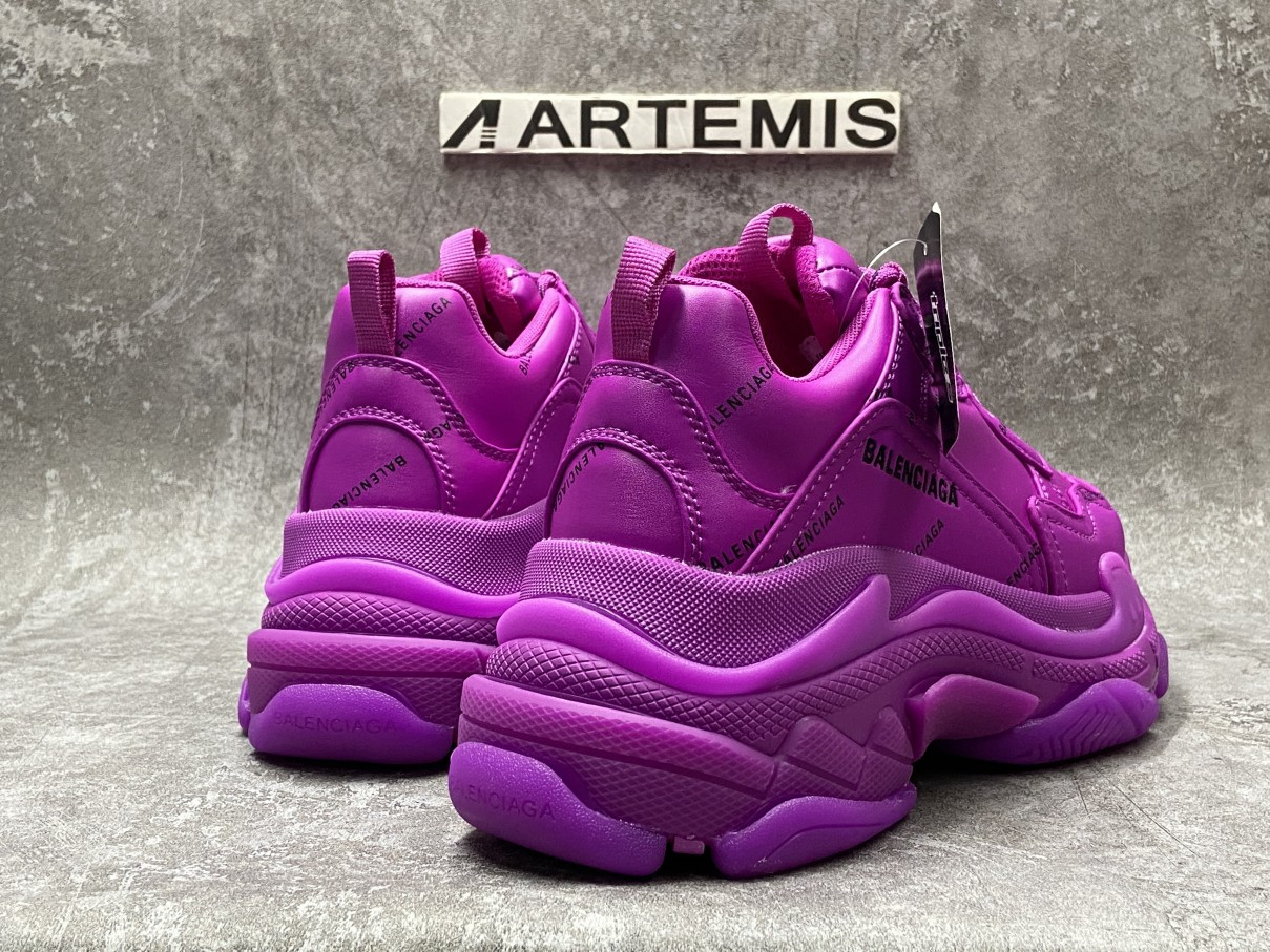 Balenciga Triple S Allover Logo Pink