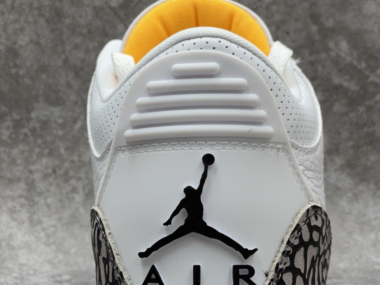 Air Jordan 3 Retro Laser Orange