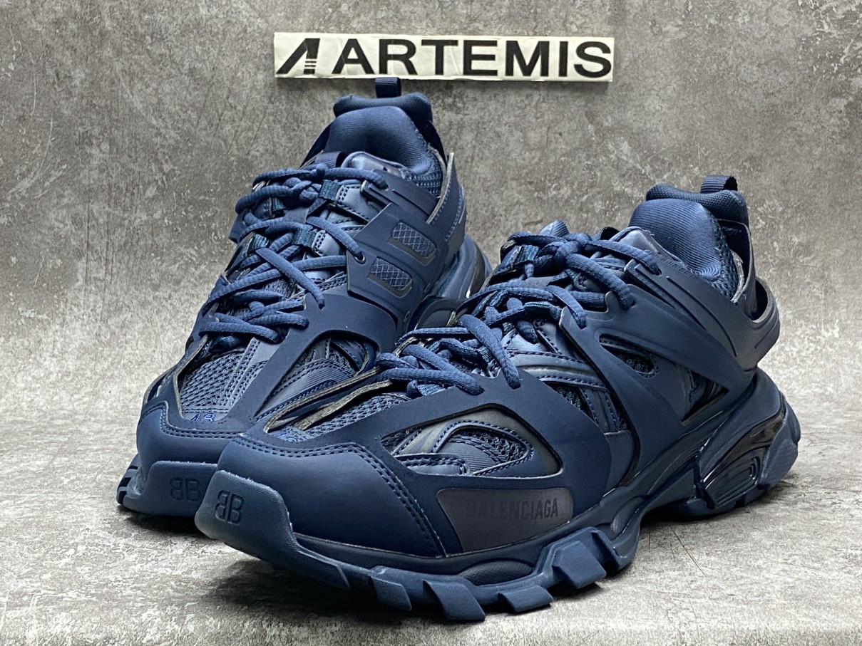 Balenciga Track Blue Pearl