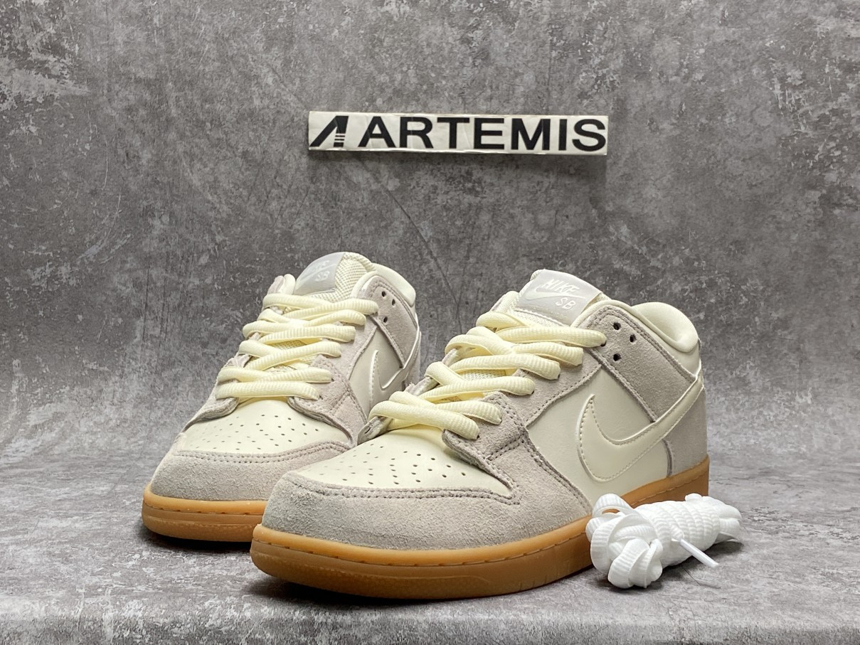 Nike Dunk Low Grey Orange