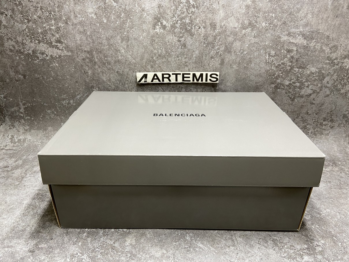 Balenciga Track White Black With Led Light