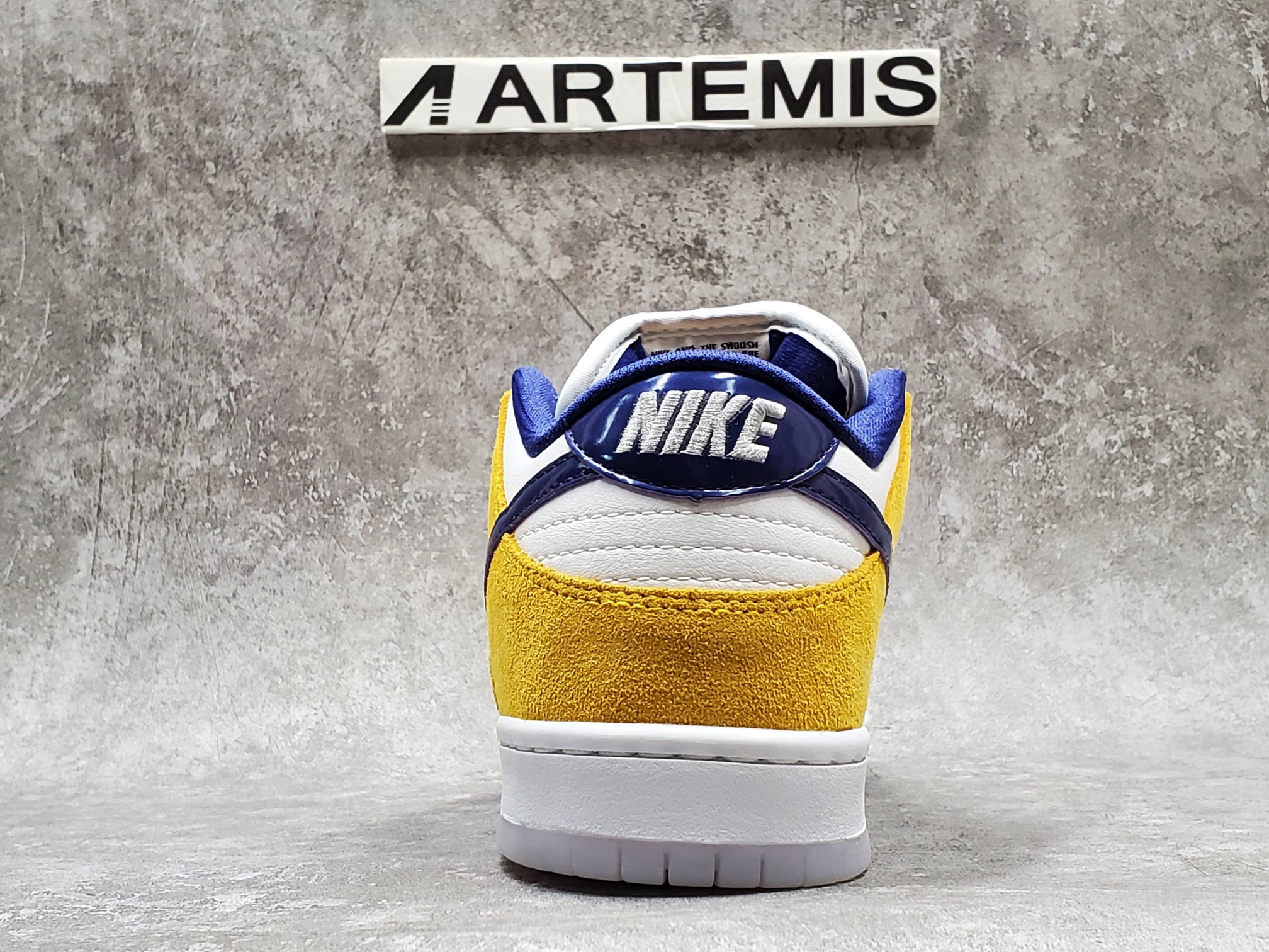 Nike SB Dunk Low Laser Orange