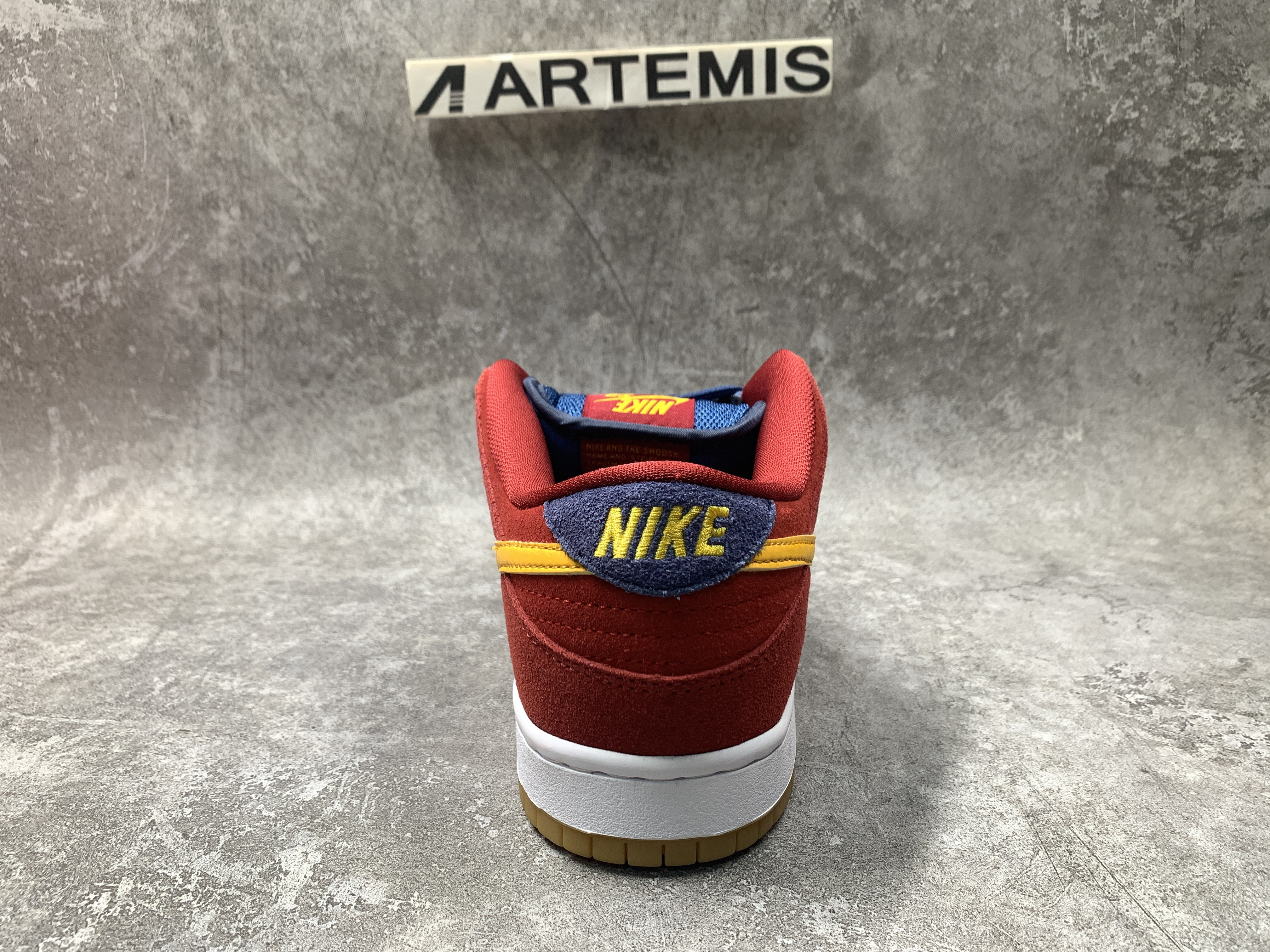 Nike SB Dunk Low Barcelona