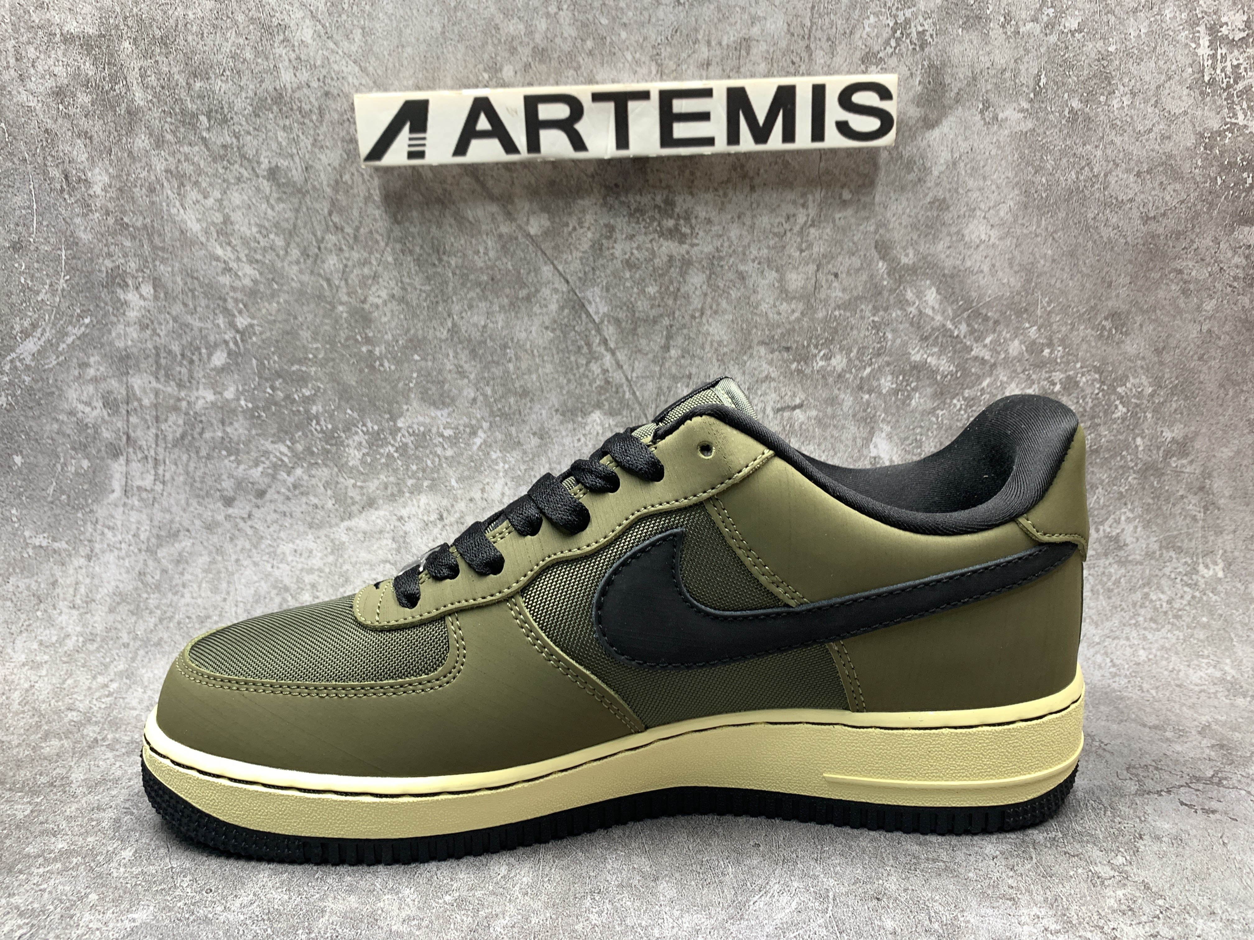 Nike Air Force 1 Low SP UNDEFEATED Ballistic Dunk vs AF1