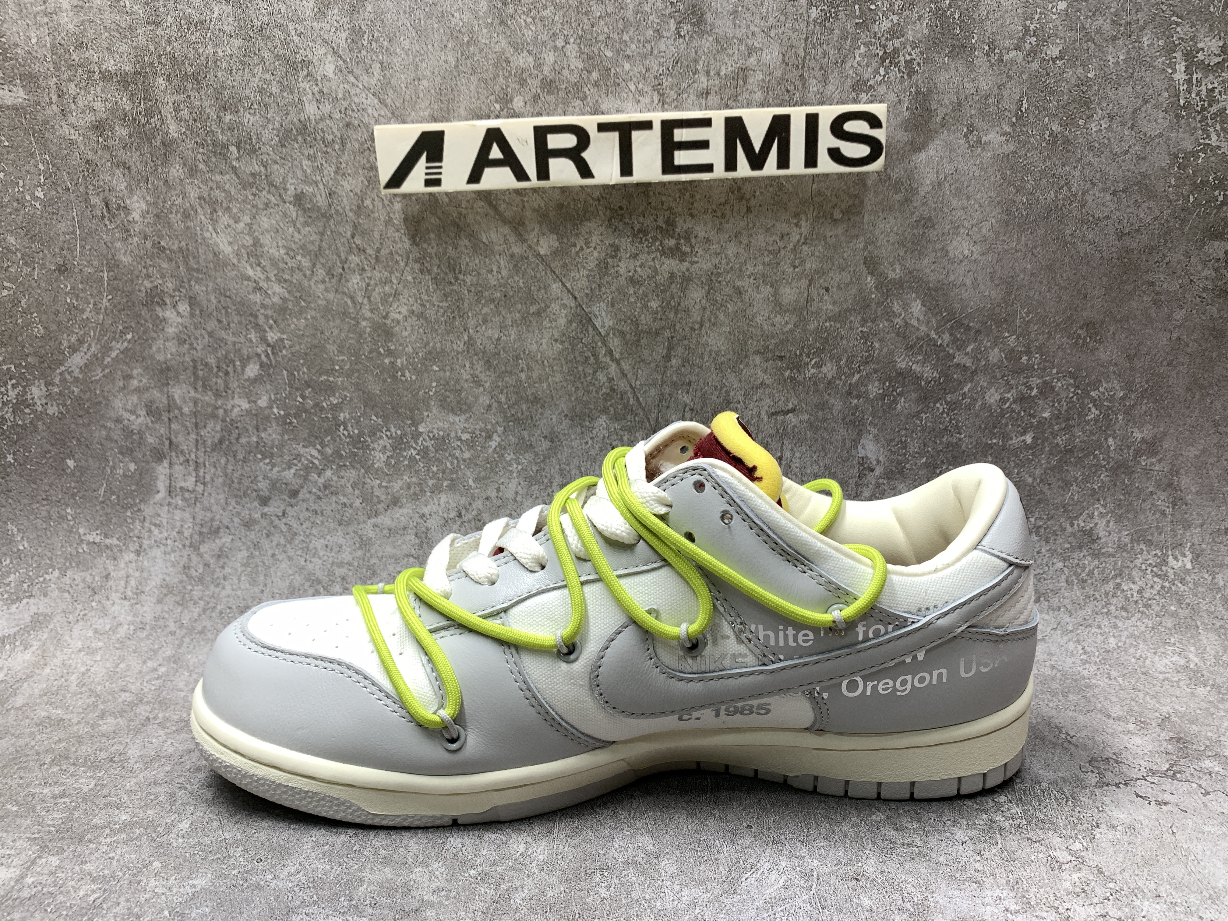 Nike Dunk Low x Off-White 08 of 50