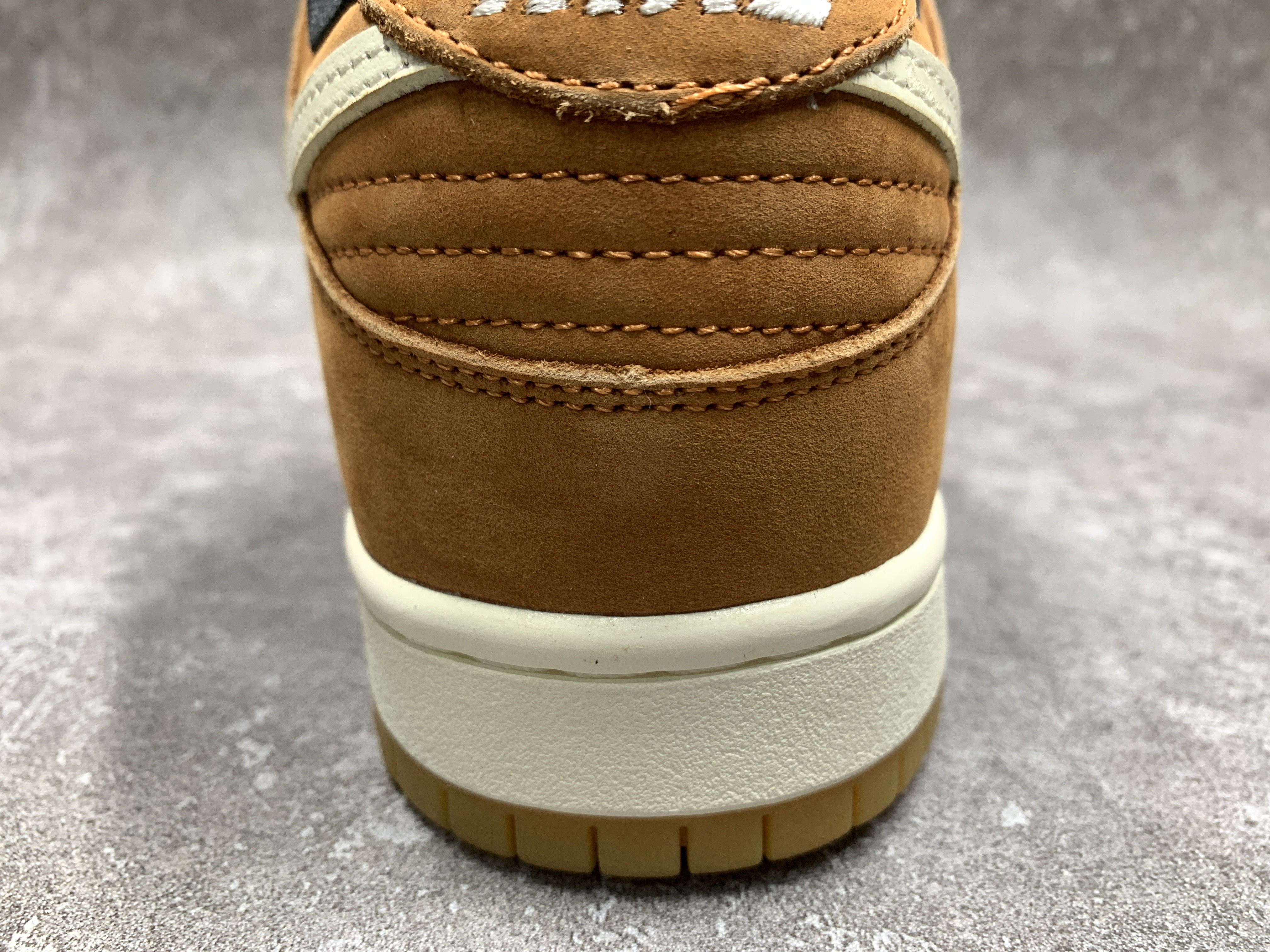 Nike SB Dunk Low Pro Dark Russet