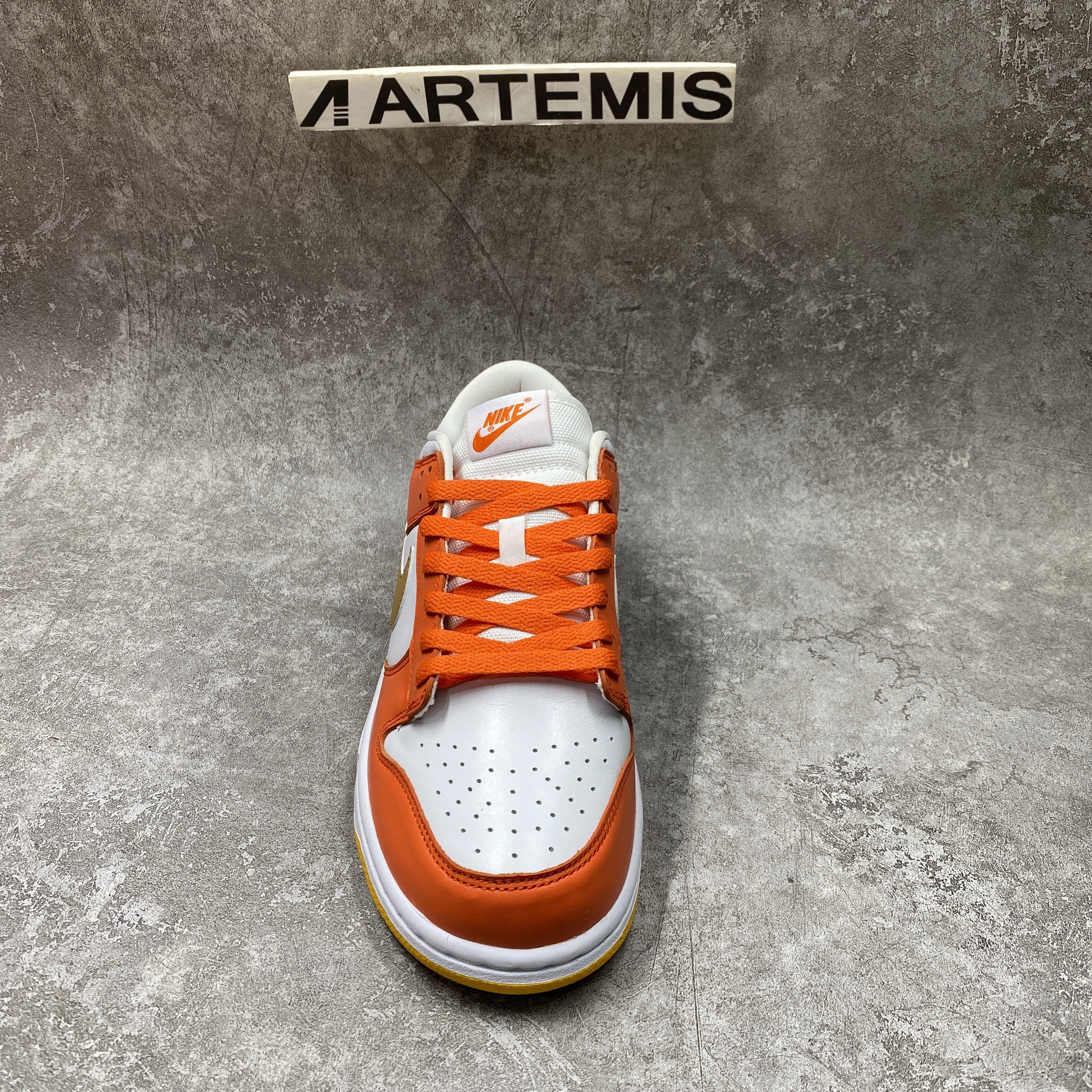 Nike Dunk Low University Gold