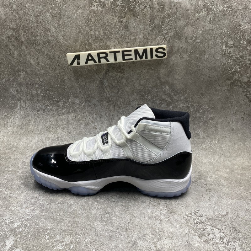 Air Jordan 11 Retro Concord (2018)