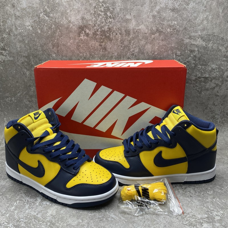 Nike Dunk High Michigan