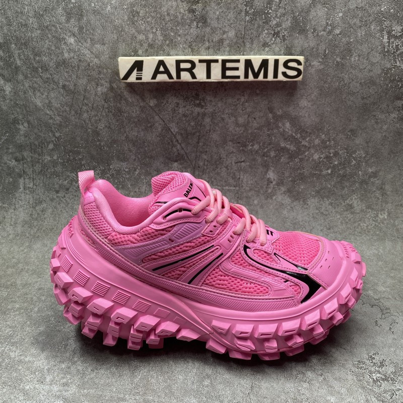 Balenciga Defender Sneakers In Pink