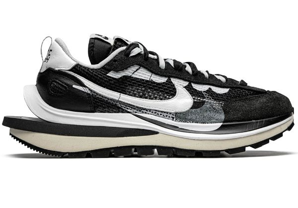 Nike Vaporwaffle Sacai Black White