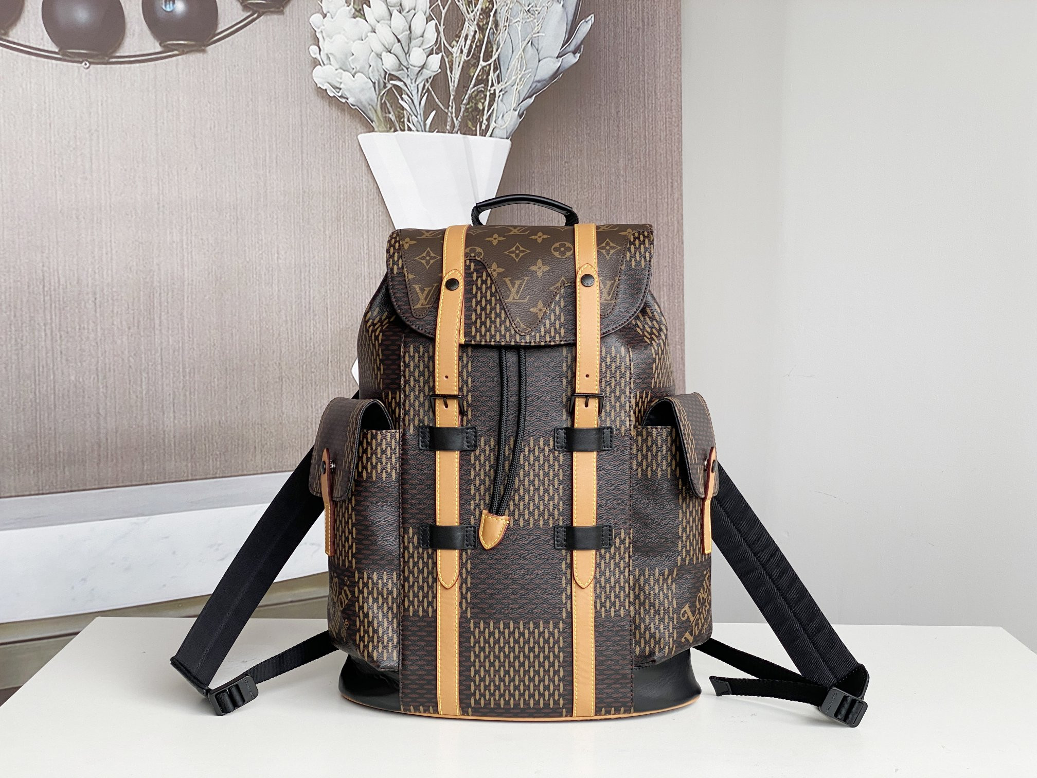 LV CHRISTOPHER PM N40358
