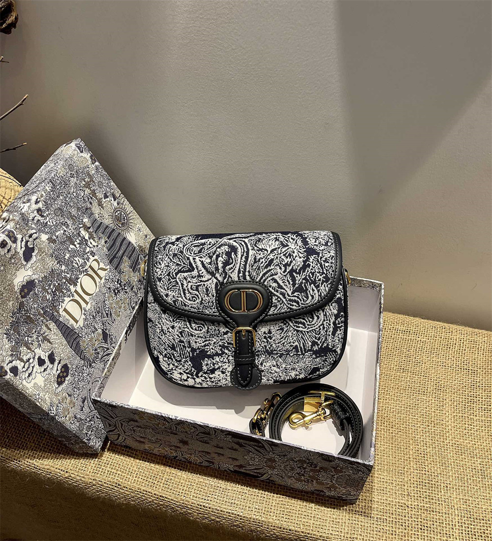 medium D*or bobby bag white black D*or oblique jacquard