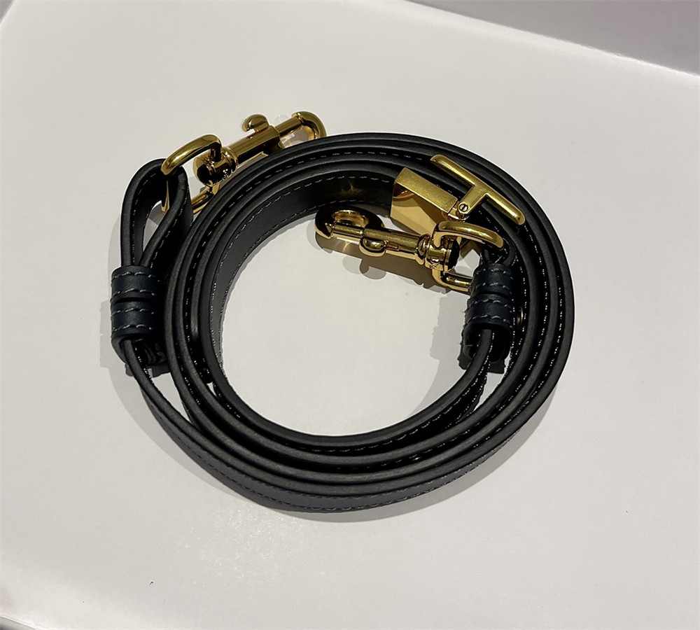 medium D*or bobby bag white black D*or oblique jacquard