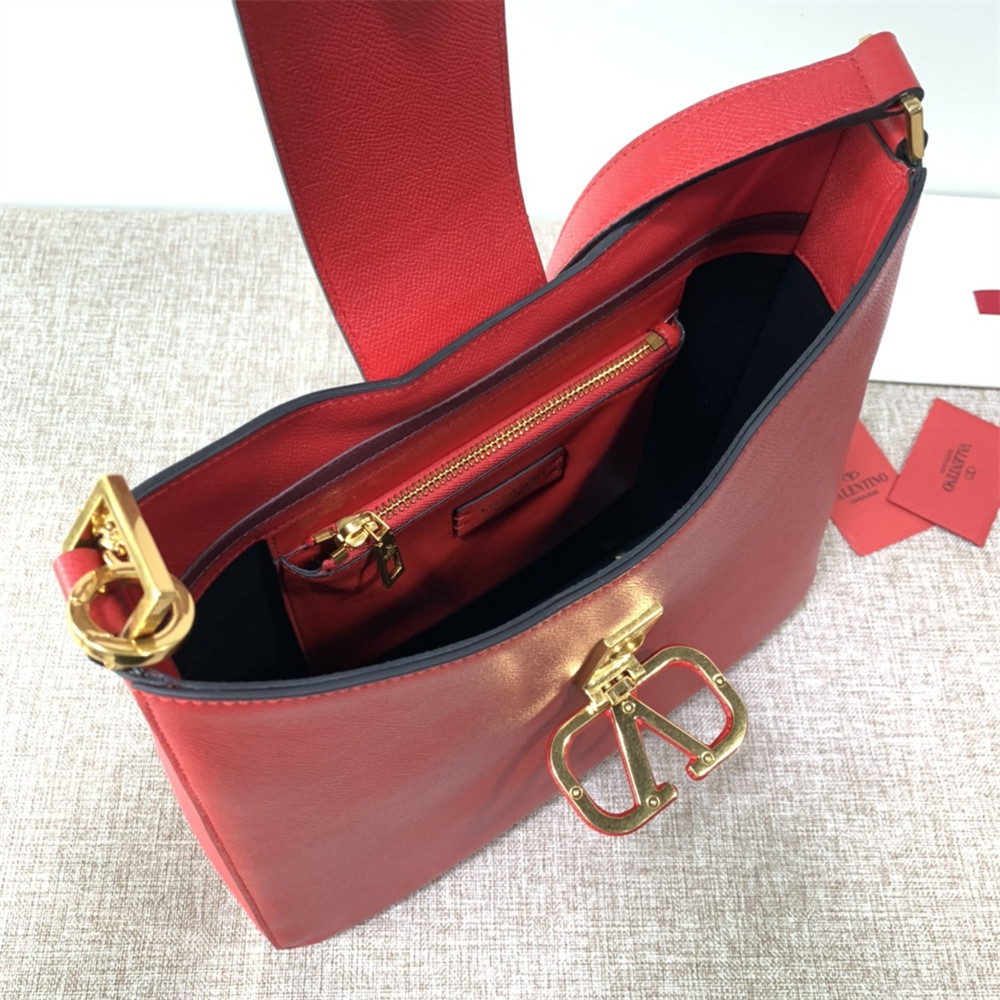 Va1e*ntin0 garavani vsling hobo bag red