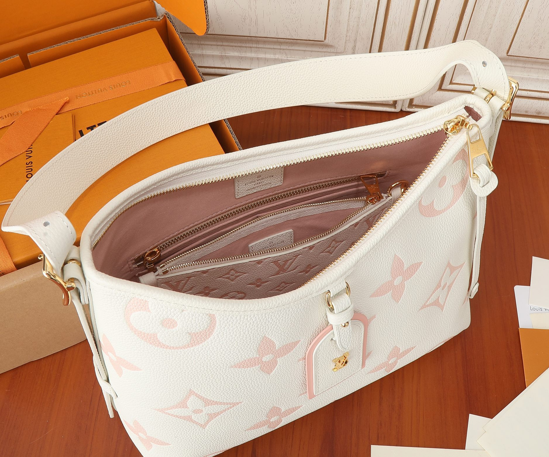 LV CarryAll PM M24141 11.6x9.4x4.7 inches