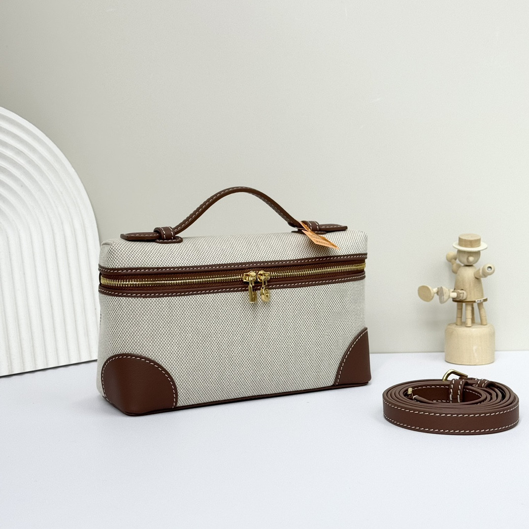 L**o p*ana extra pocket l19 cotton, linen 11 x 19 x 6.5 cm