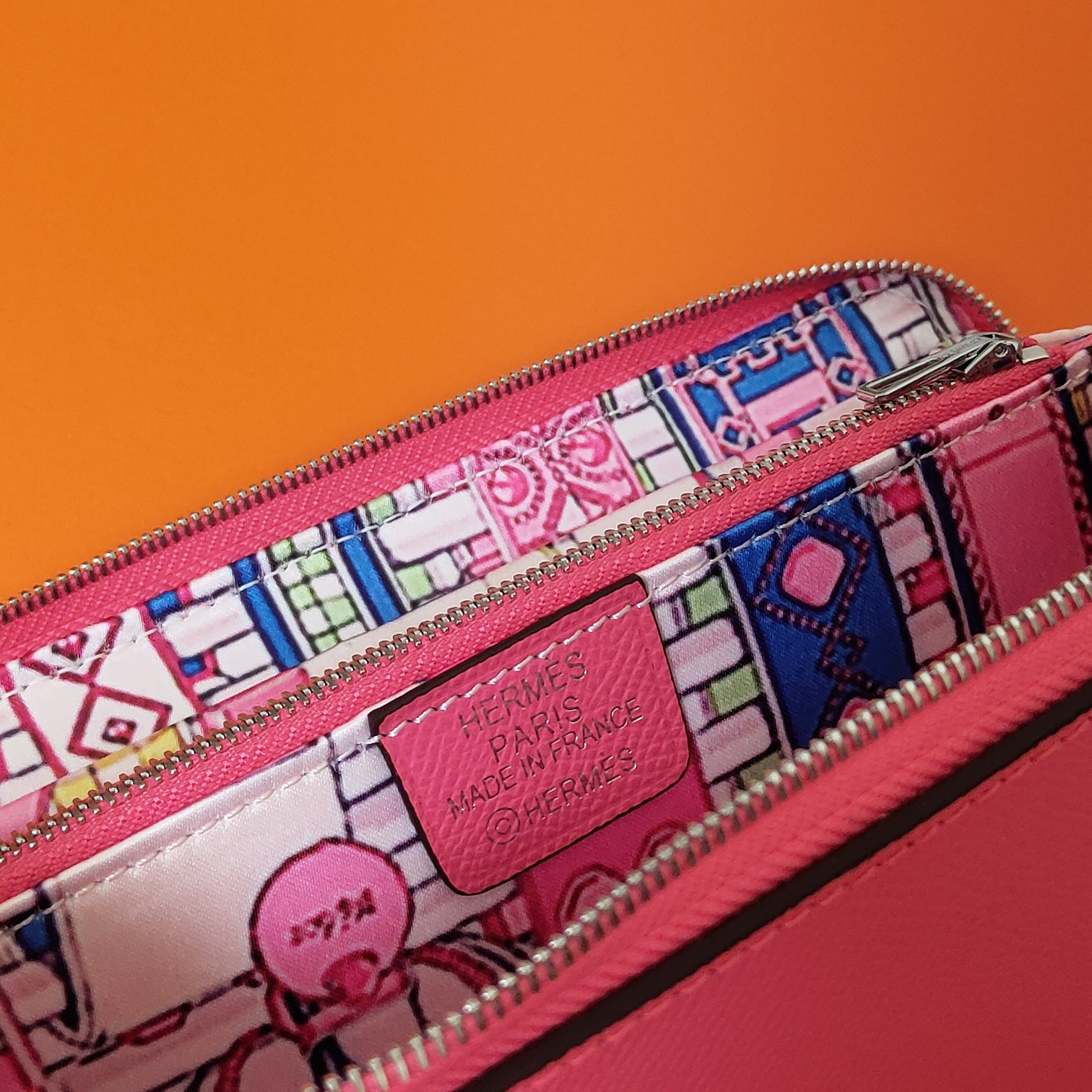 H**me5 long wallet 20x11cm