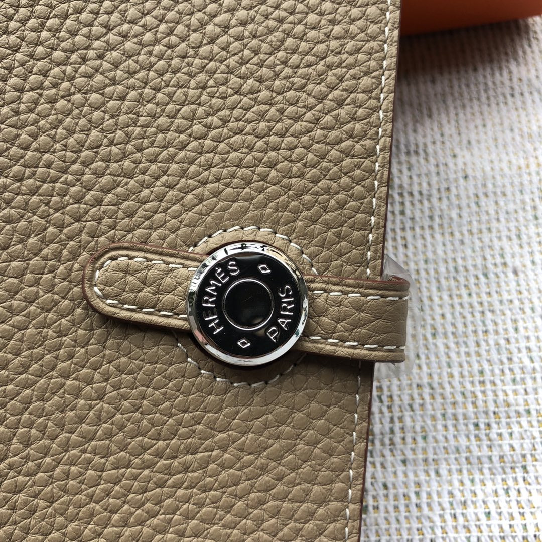 H**me5 dogon duo wallet