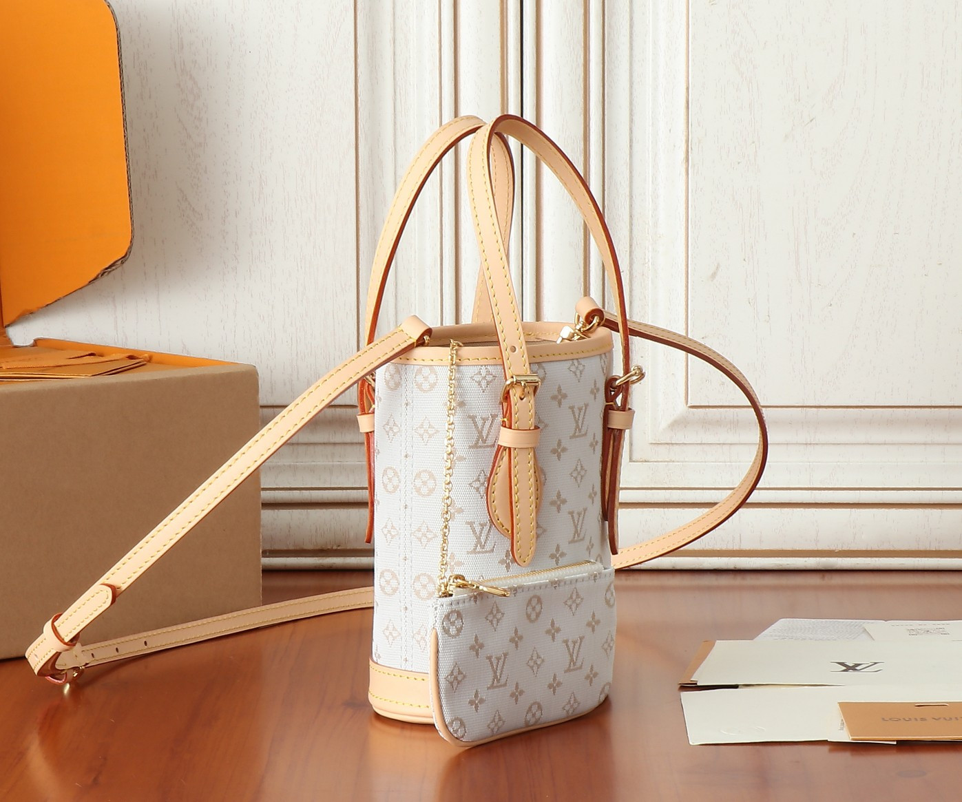 LV Match Nano Bucket M12317 13x17x9CM