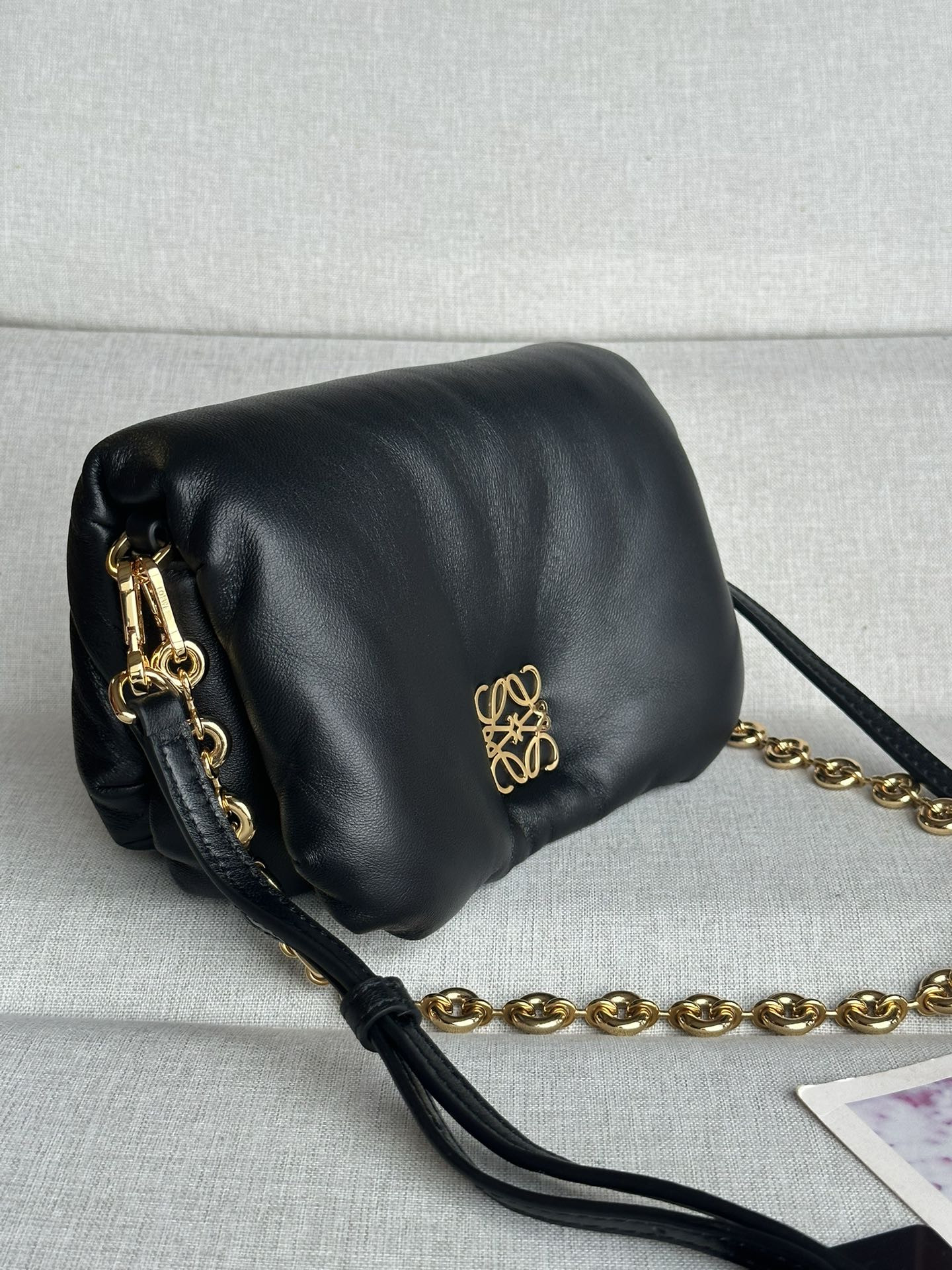 L0ew* mini puffer goya bag in shiny nappa lambskin 20x13x6cm