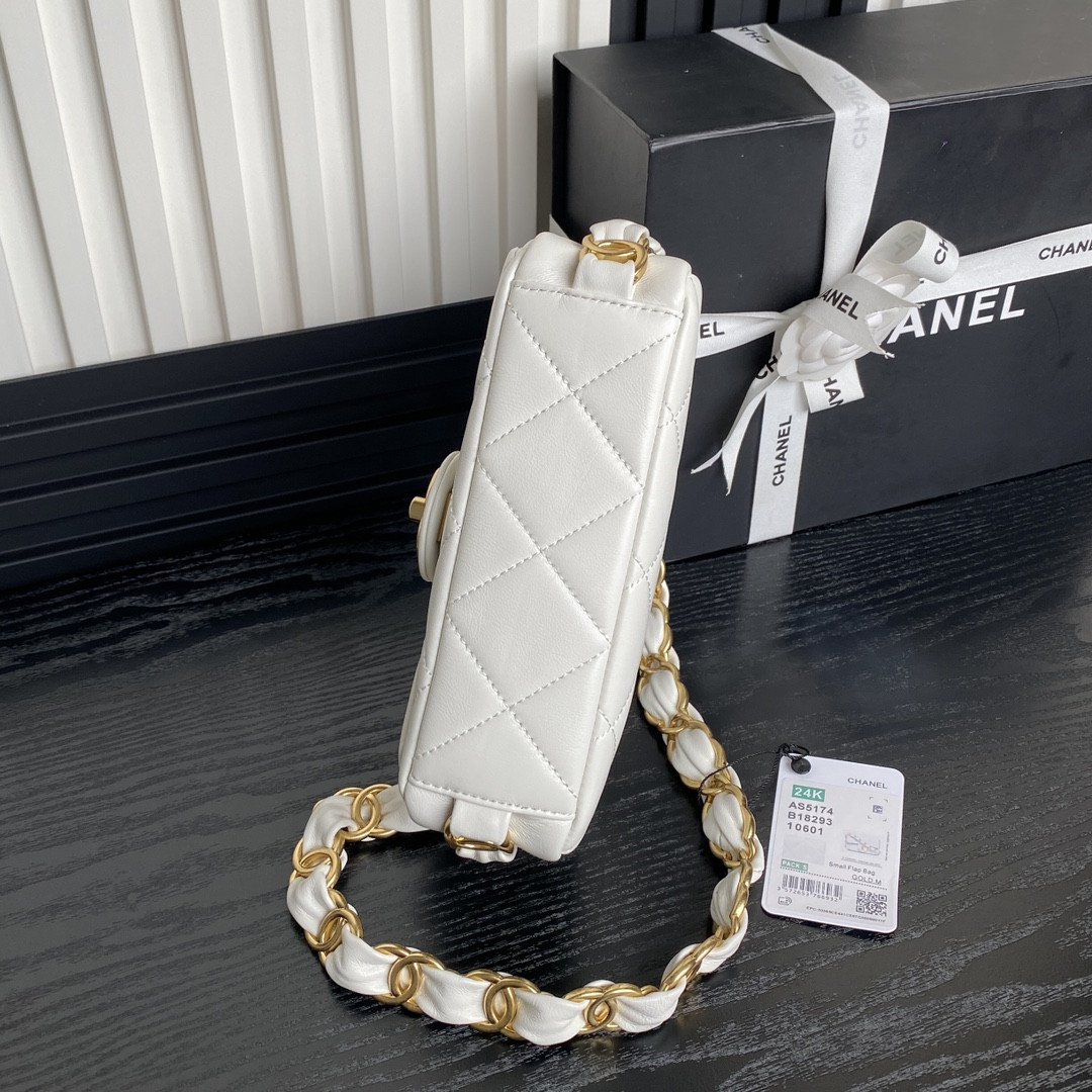 Ch*el fall-winter 2024-25 small flap bag 13x21x7cm