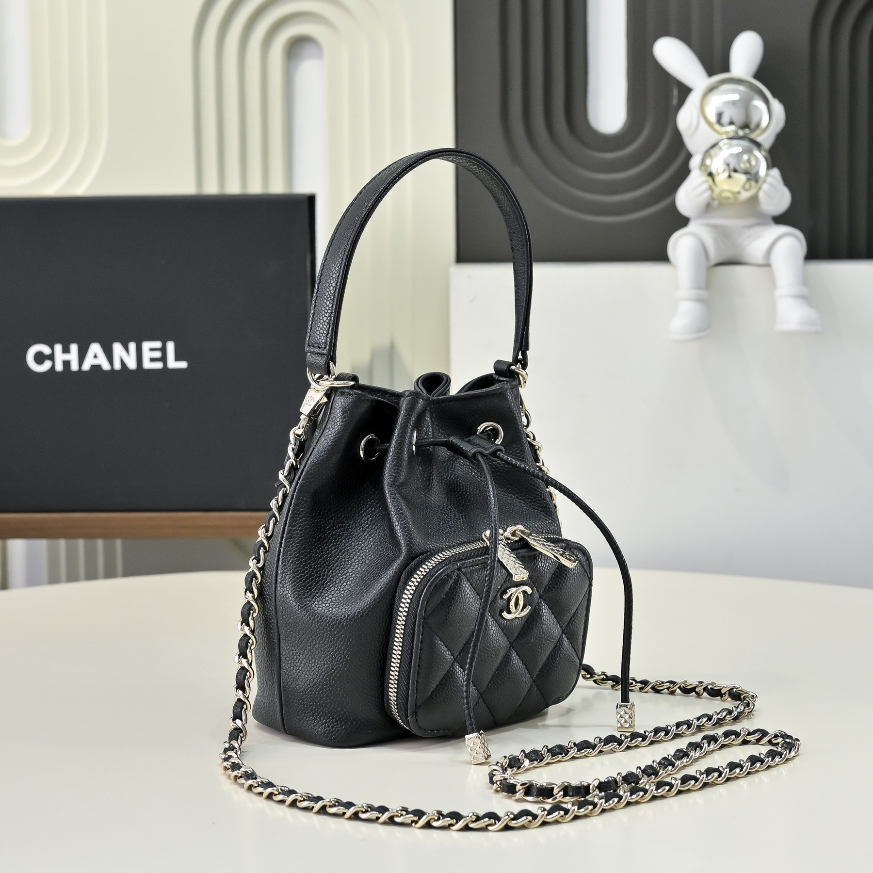 Ch*el mini bucket bag 12.5x19x7.5cm