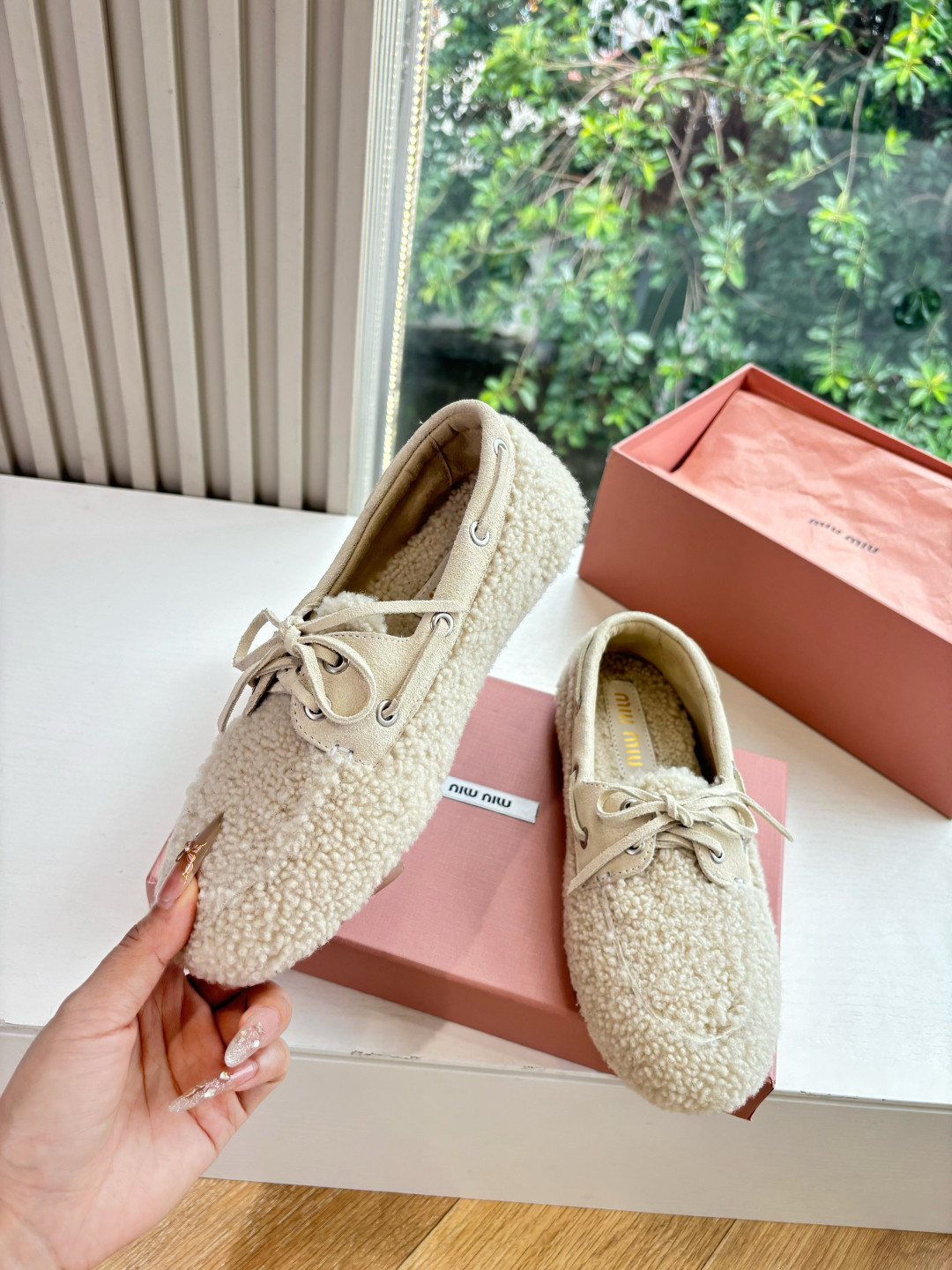 ua M1v M1v shearing loafers