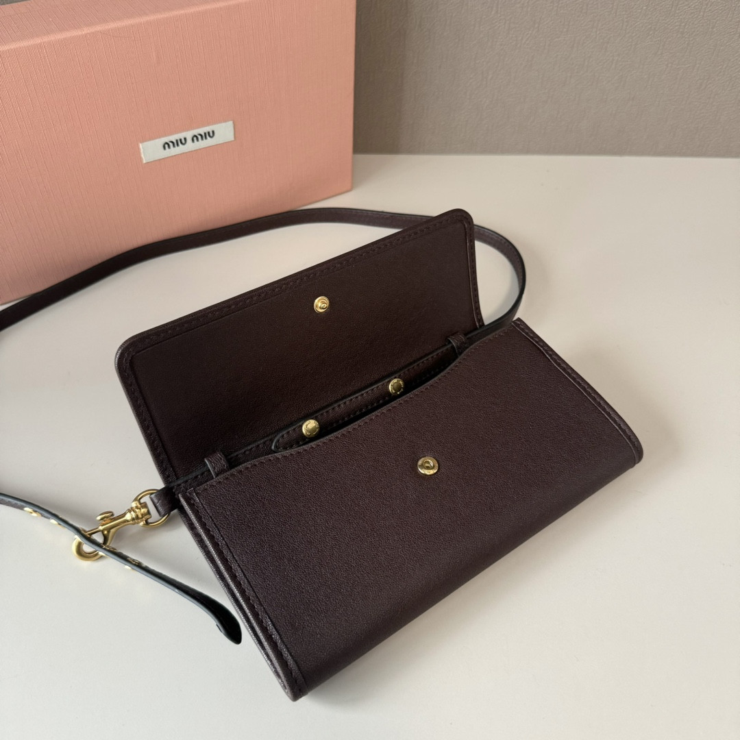M1v M1v nappa leather wallet with shoulder strap 19x9.5x2cm
