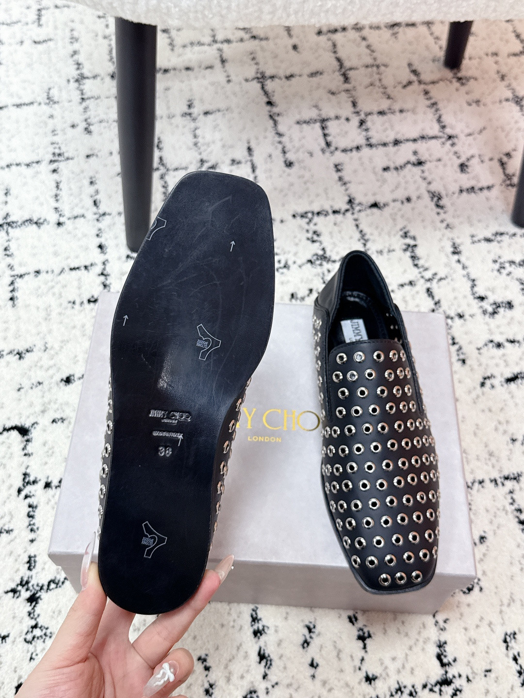 ua Ji*y Ch* eliot slipper