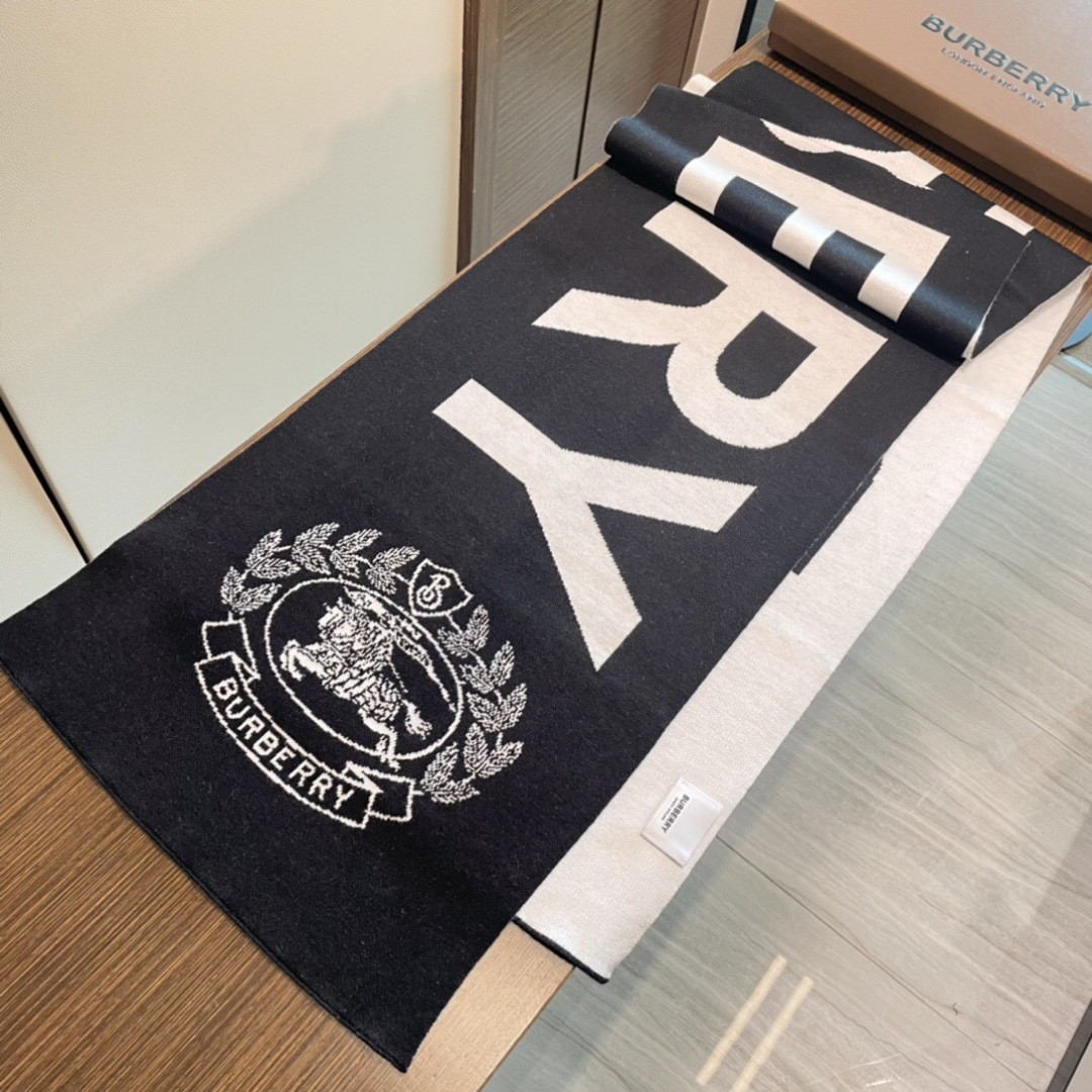 B**rry scarf 32x200cm