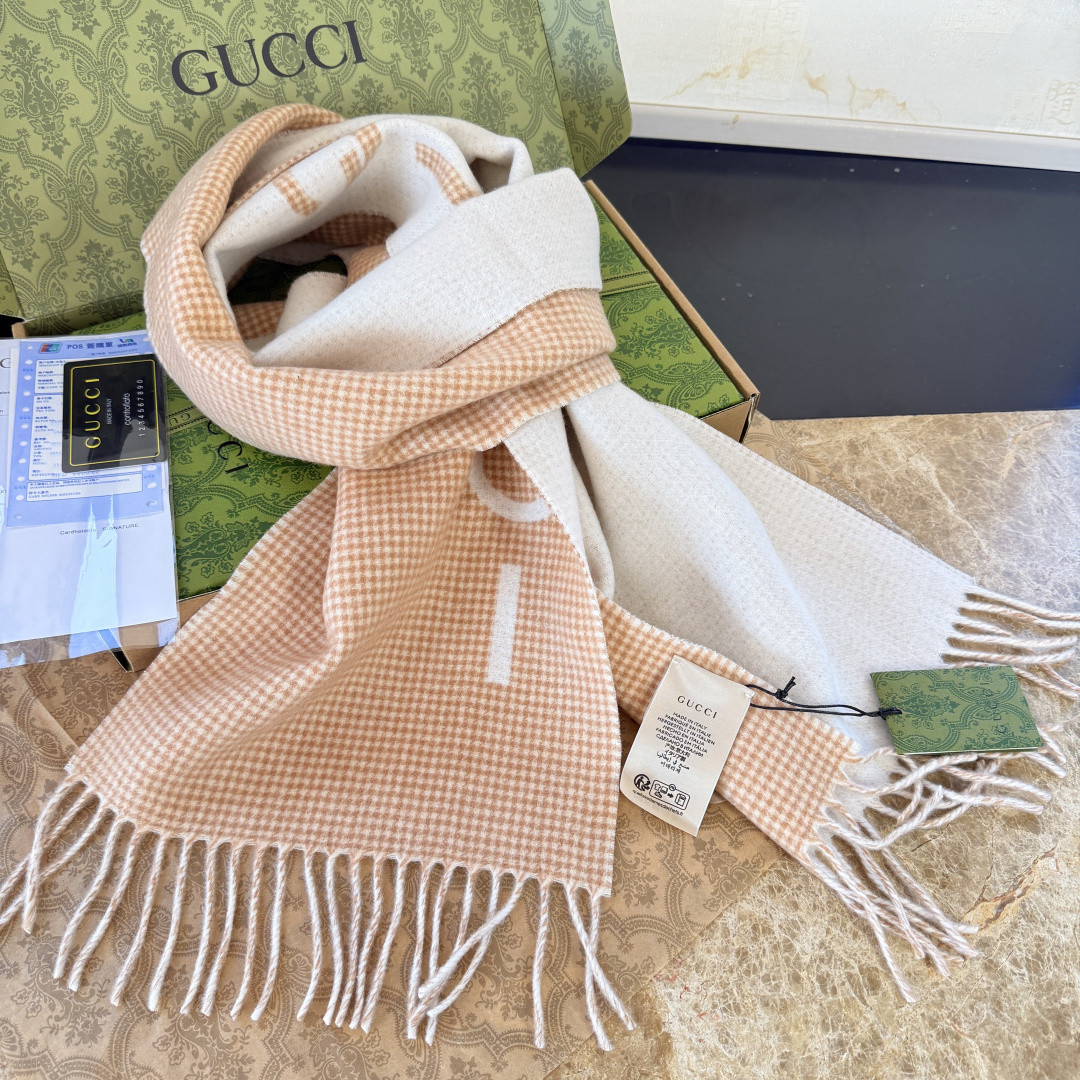 G*u*i scarf 30x180cm 100%cashmere