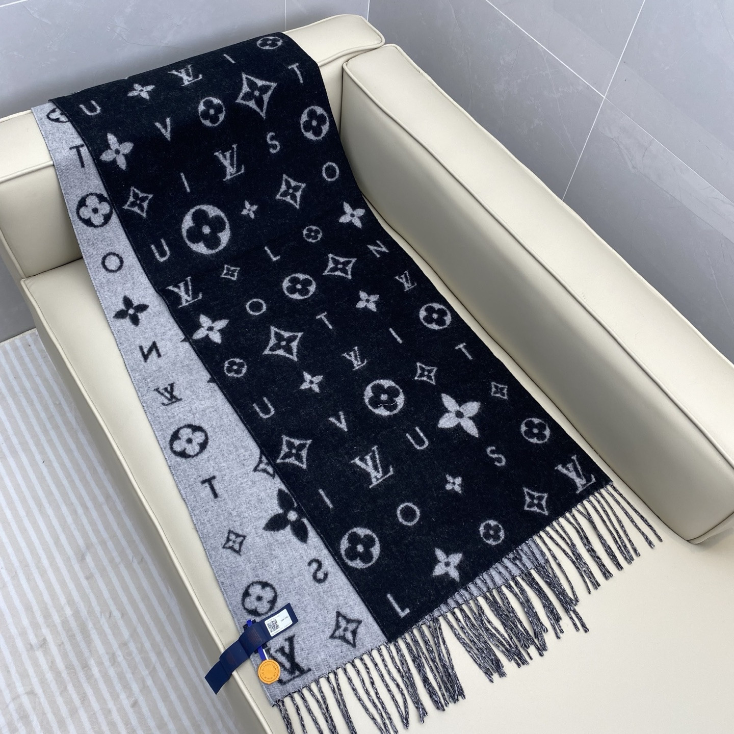 l0*is V*t0n reykjavik 2.0 scarf 40x220cm 100% cashmere