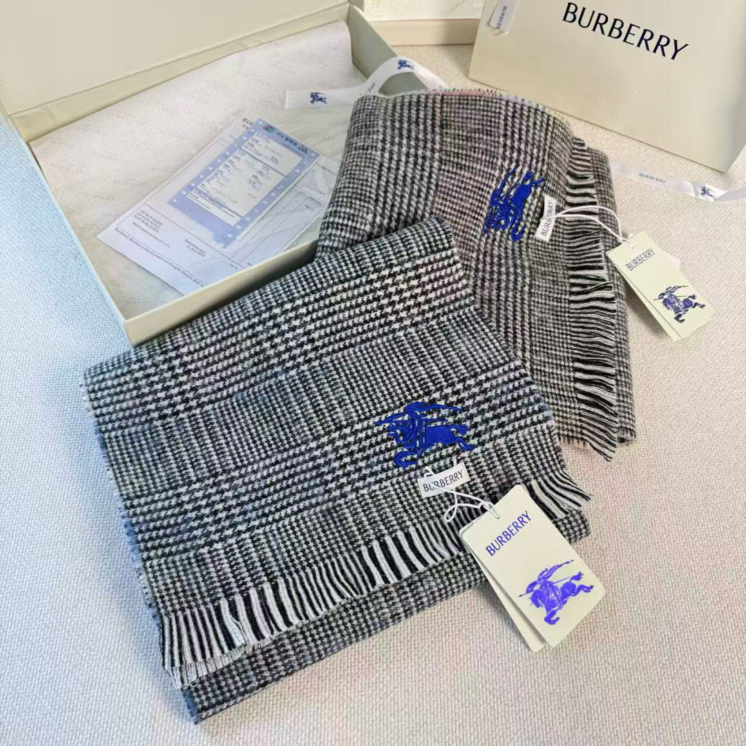 B**rry scarf 30x190cm
