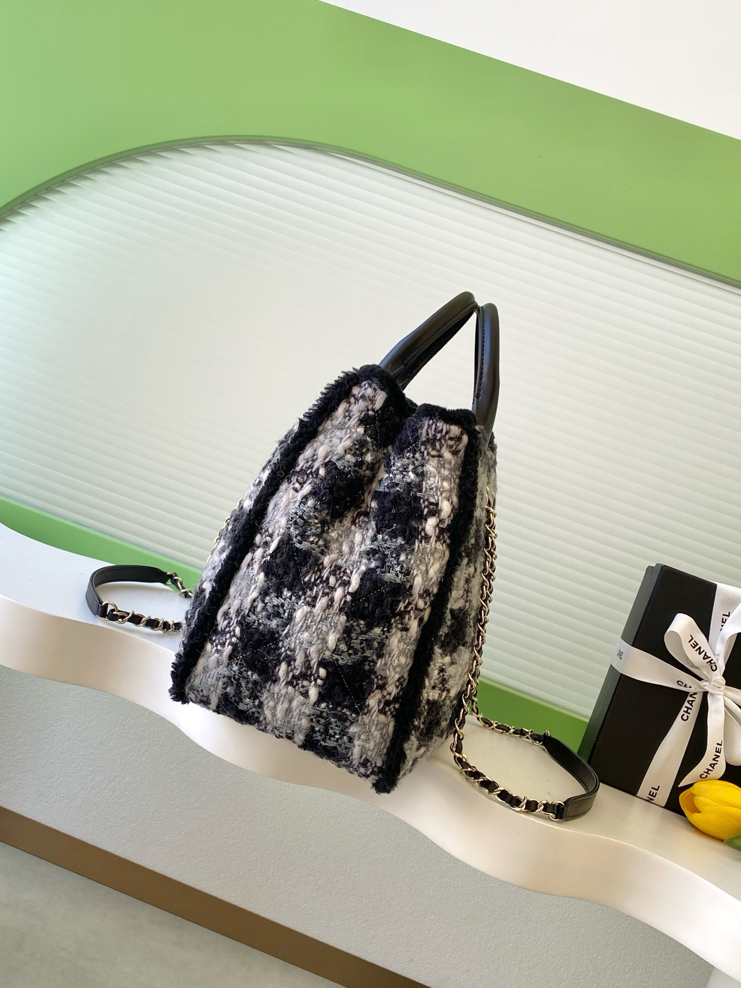 Ch*el shopping bag 27.5x39.5x16cm