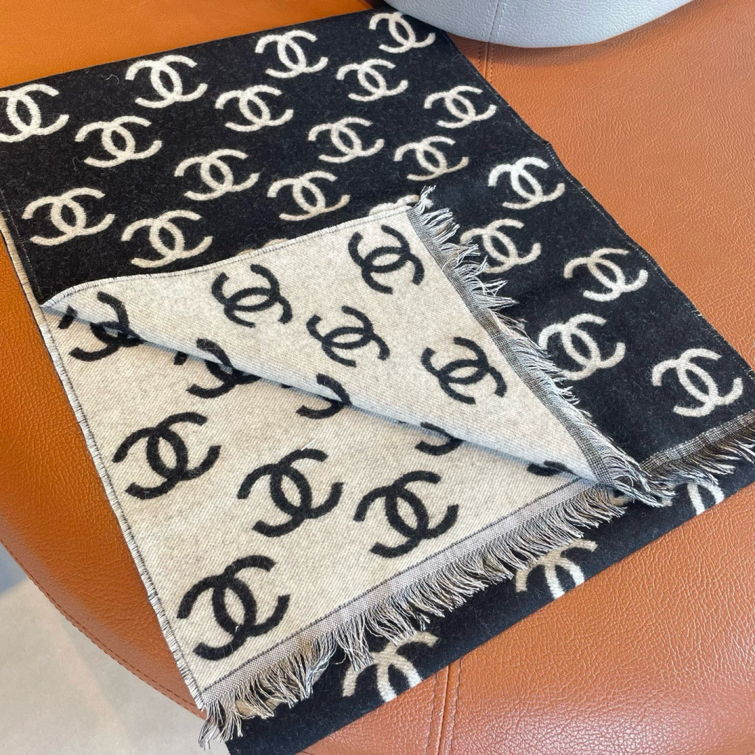 Ch*el scarf 35x180cm 95% wool 5% cashmere