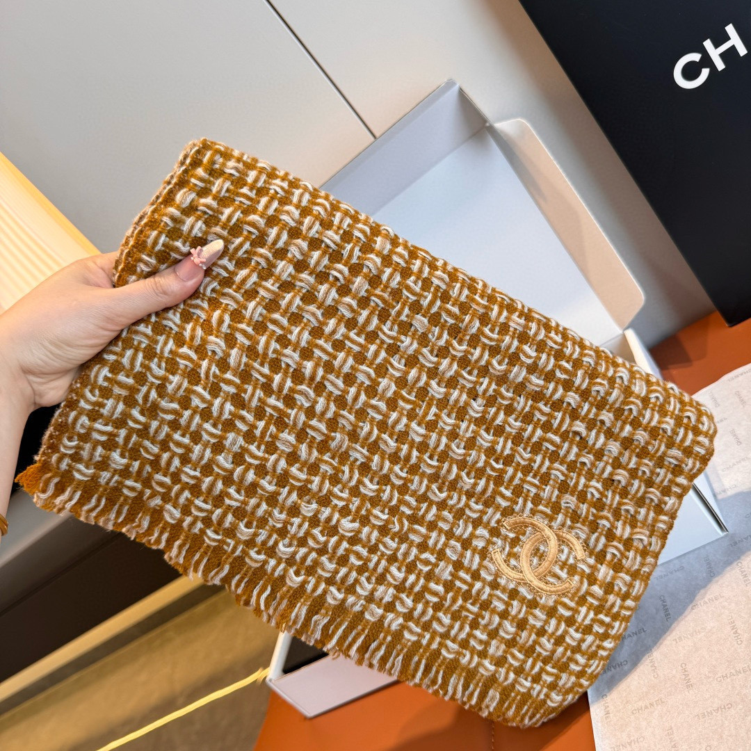Ch*el scarf 38x185cm 100% cashmere