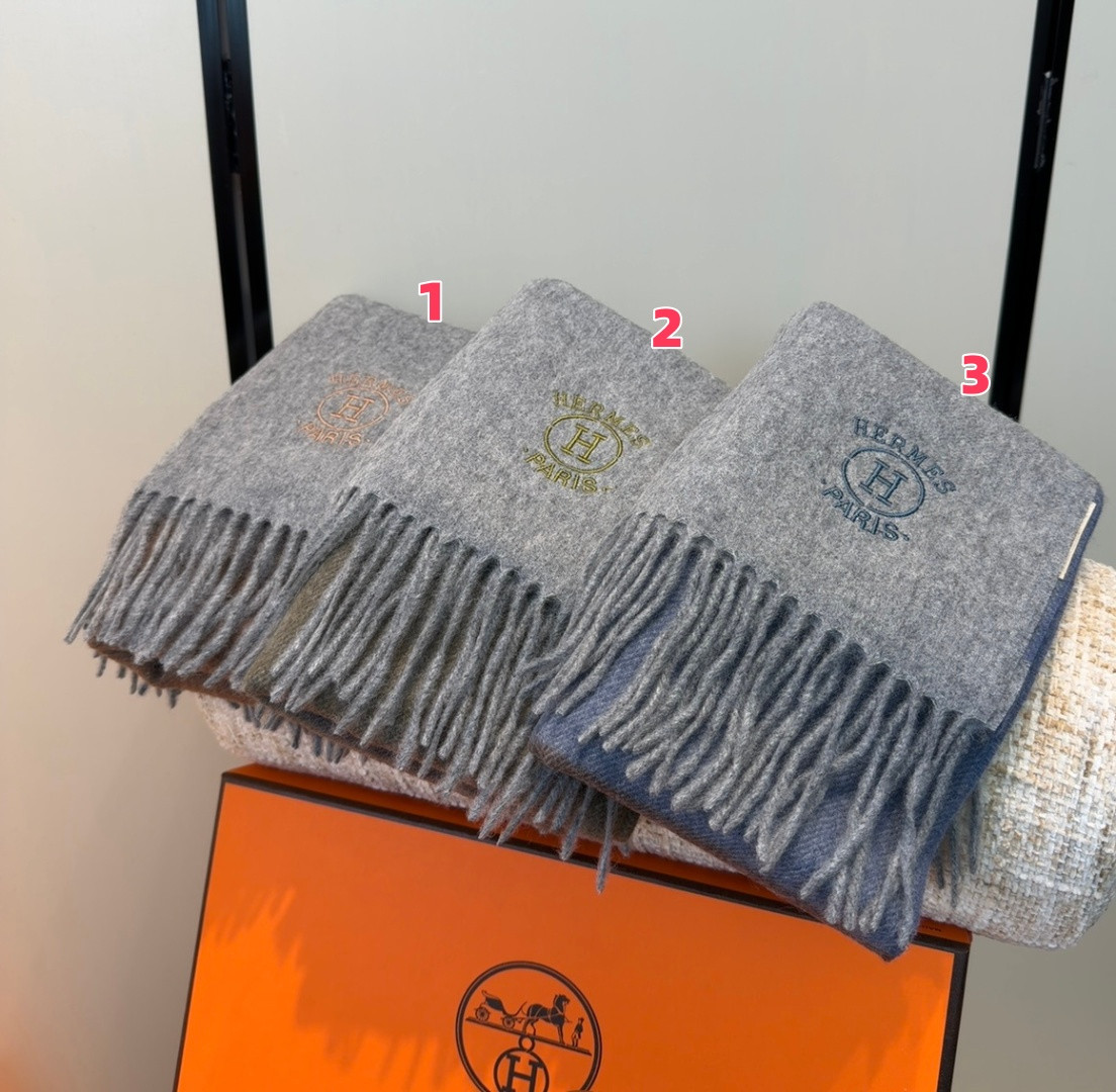 H**mes scarf 35x190cm