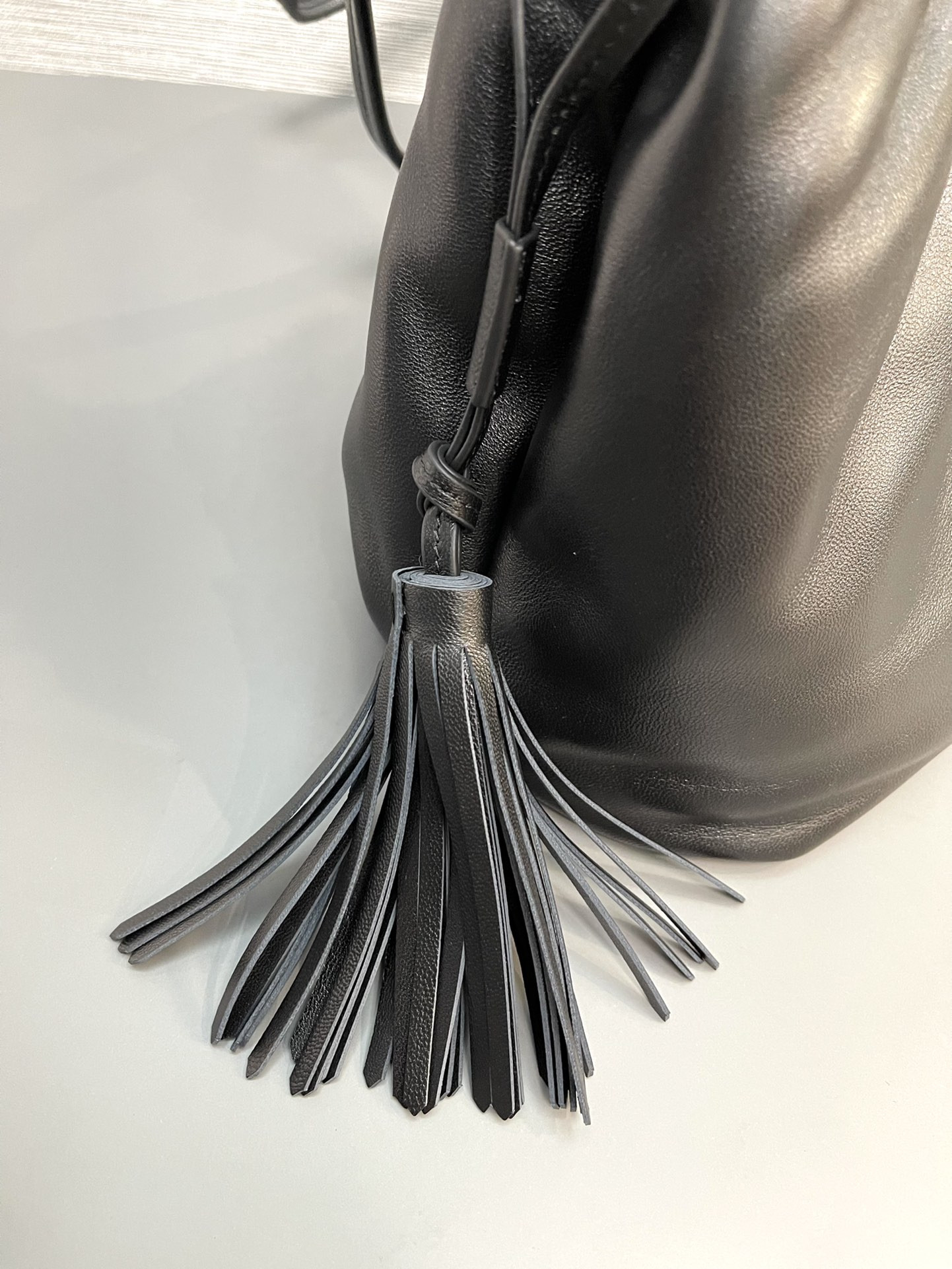 Pra*a nappa leather shoulder bag 24x25x11cm