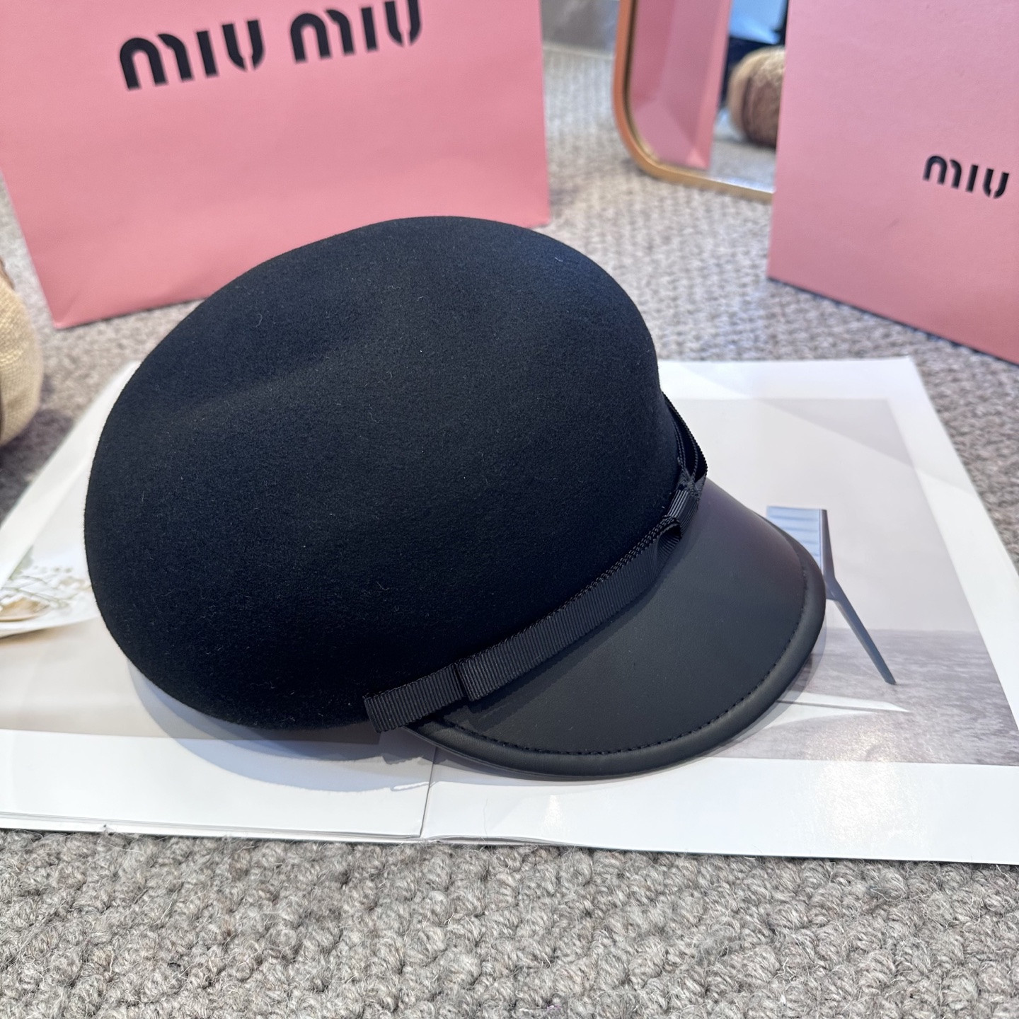 M1v M1v hat