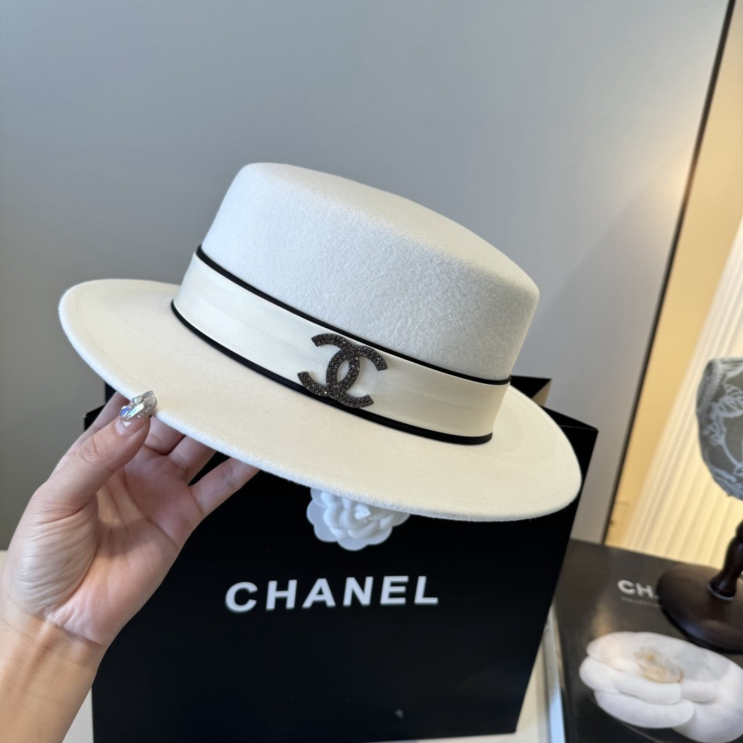 Ch*el wool felt hat 57cm head circumference