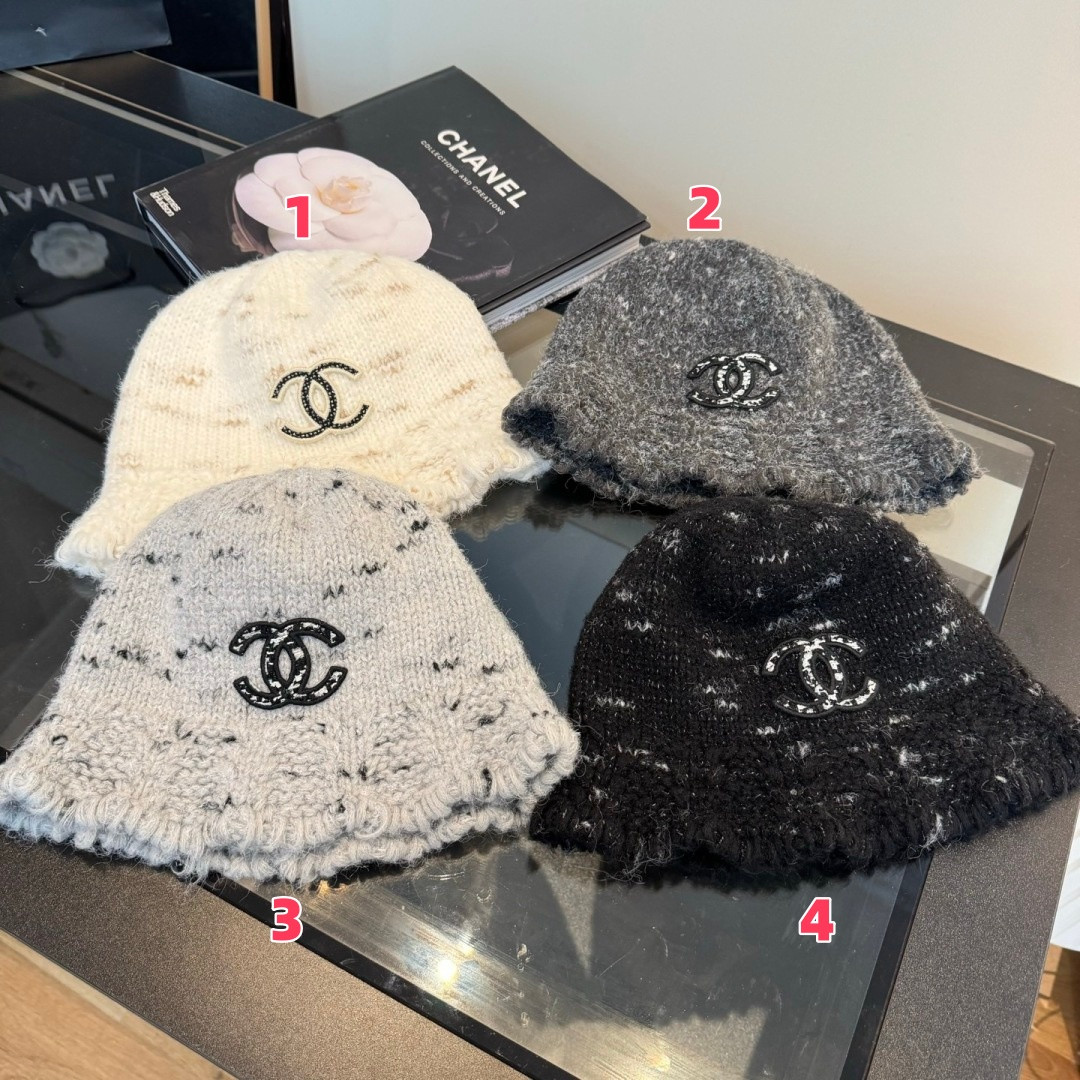 Ch*el knit bucket hat