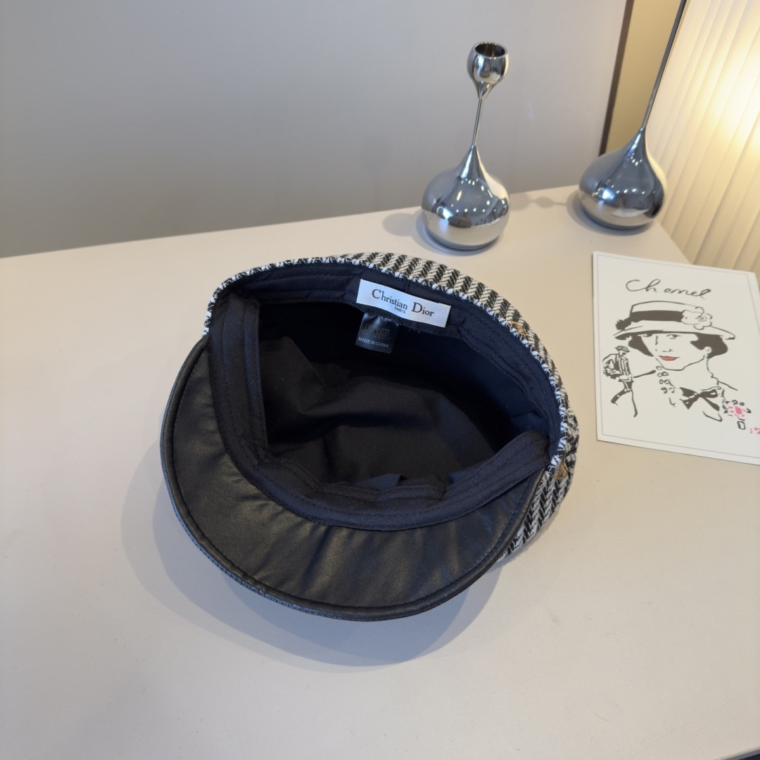D*or newsboy cap 57cm head circumference